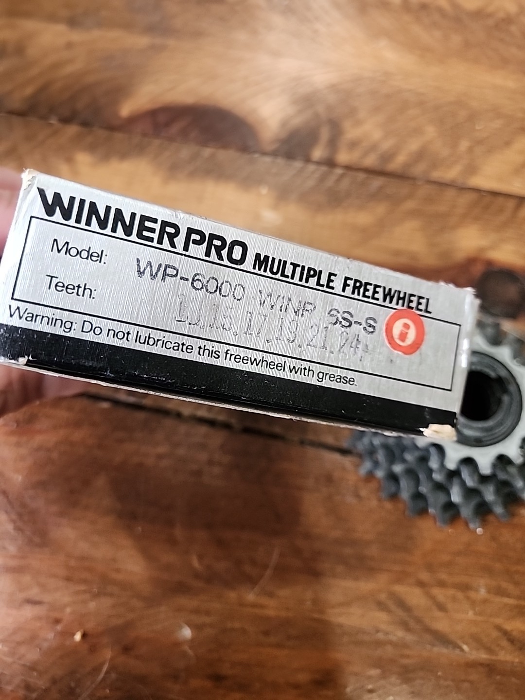NOS Suntour Winner Pro 6sp Freewheel 13-14-15-16-17-19 Silver Finish Nice Box