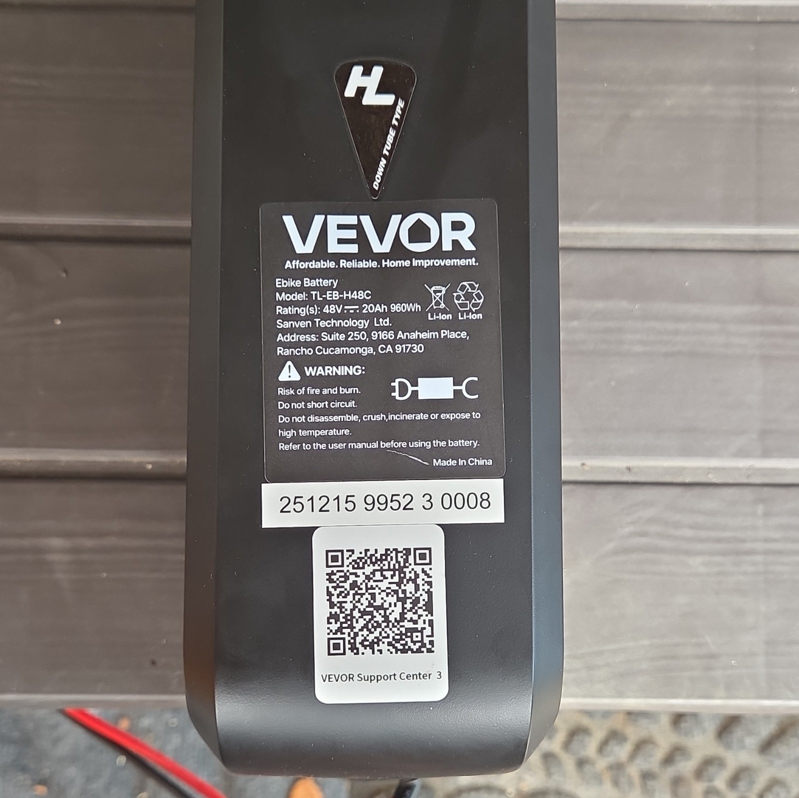 VEVOR Li-Ion E-Bike Battery TL-EB-H48C w/ Charger & Keys UL 62368 Certified