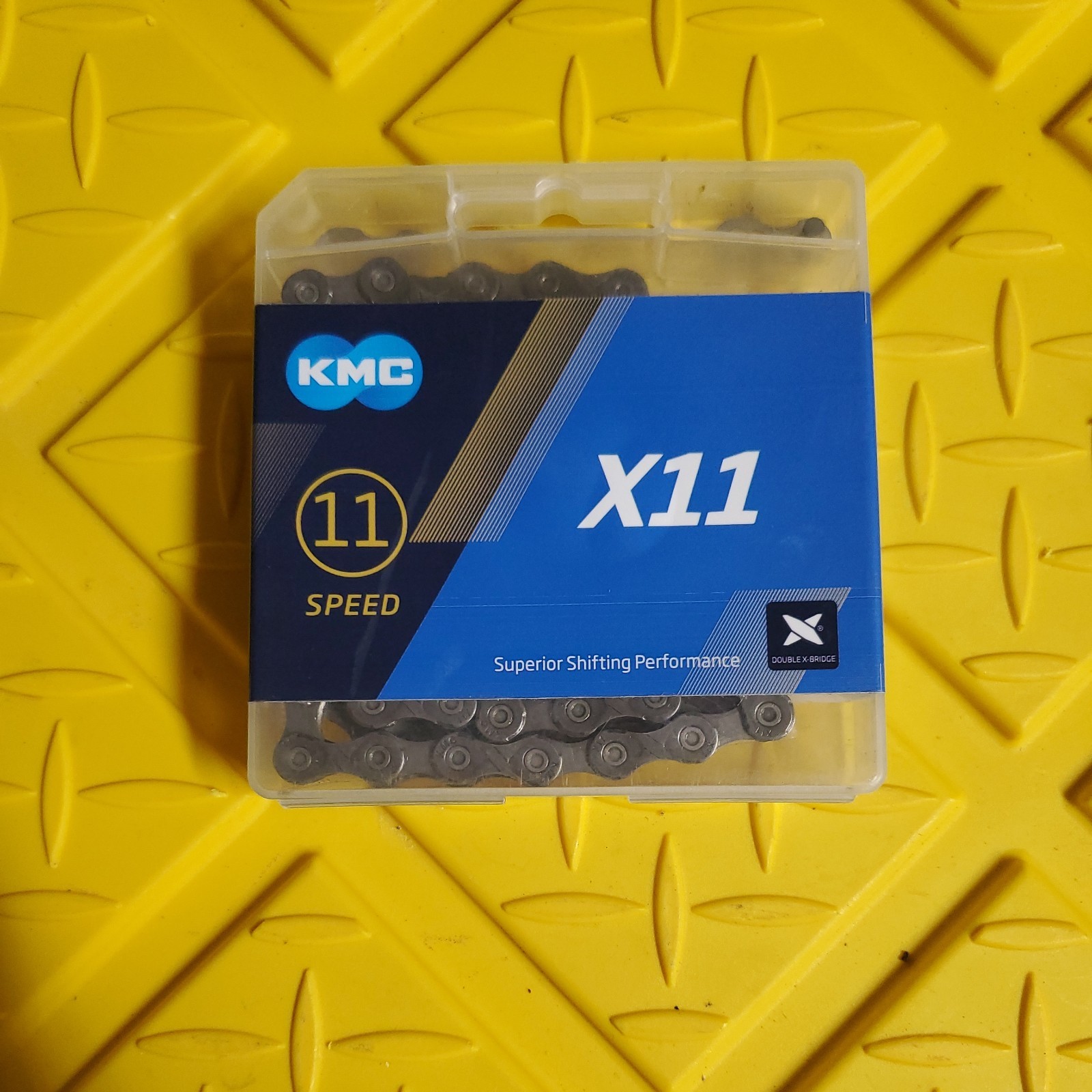 KMC X11 11-Speed Bike Chain, 1/2″ x 11/128″, 114 Links
