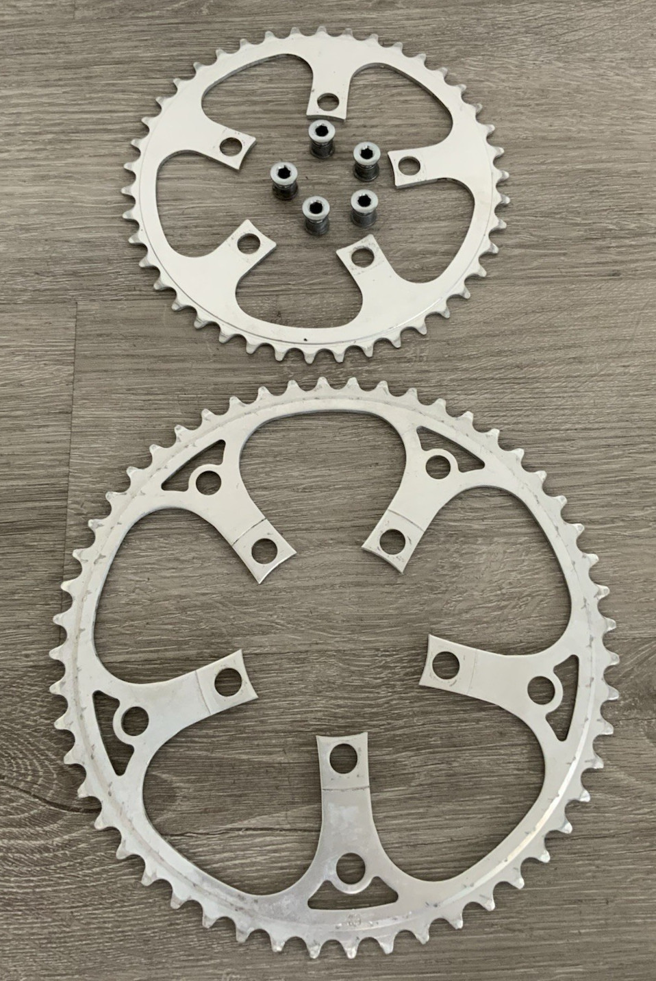 STRONGLIGHT CHAIN RINGS (2) 42-52 TOOTH 86 BCD 6, 7, OR 8 SPEED W/ RING BOLTS