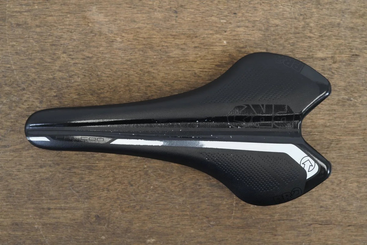 142mm PRO Falcon Carbon Rail Road Saddle 182g