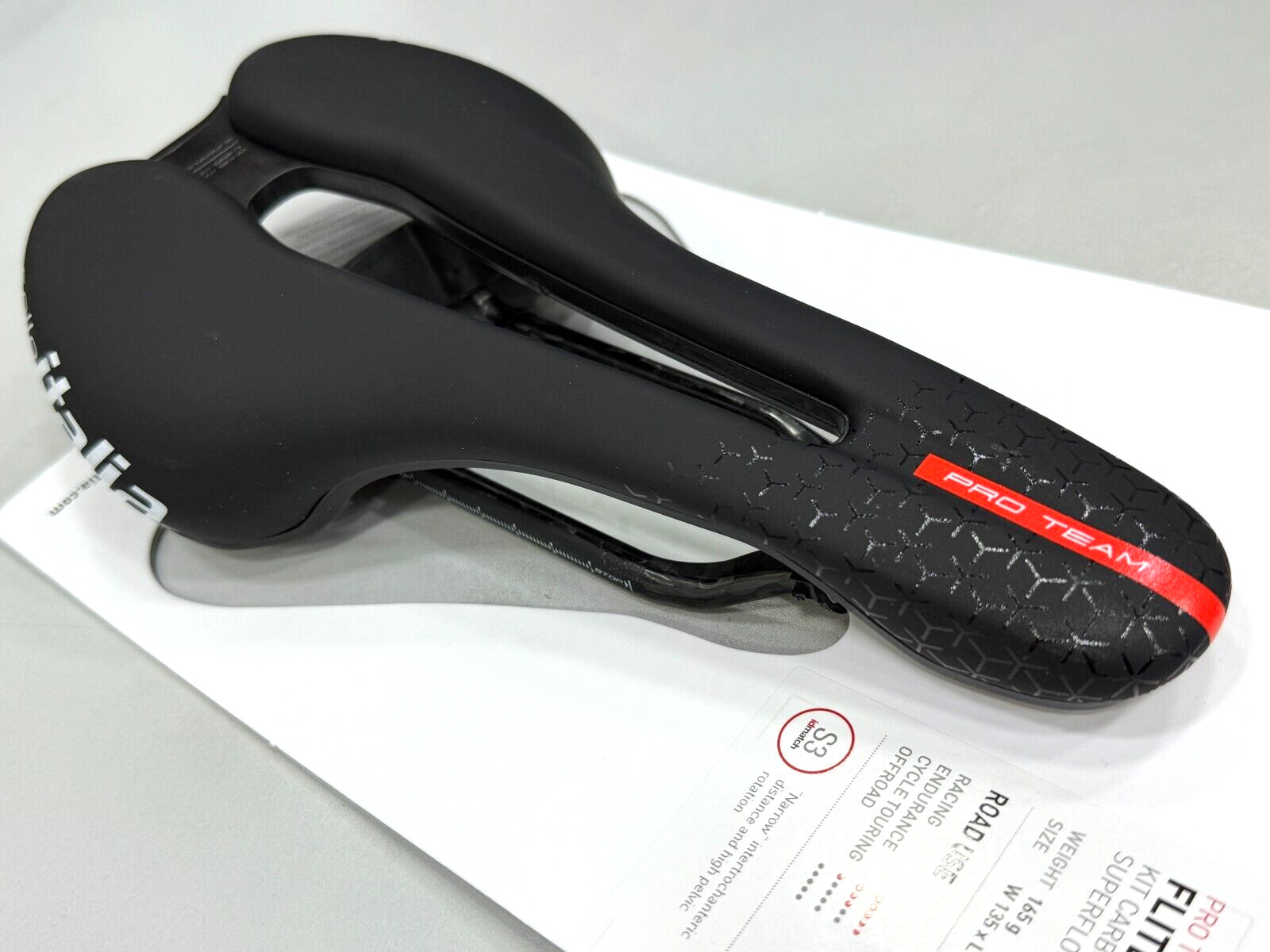 Selle Italia Flite Boost Kit Proteam 6.1 Superflow Carbon S3 135 x 250mm Saddle