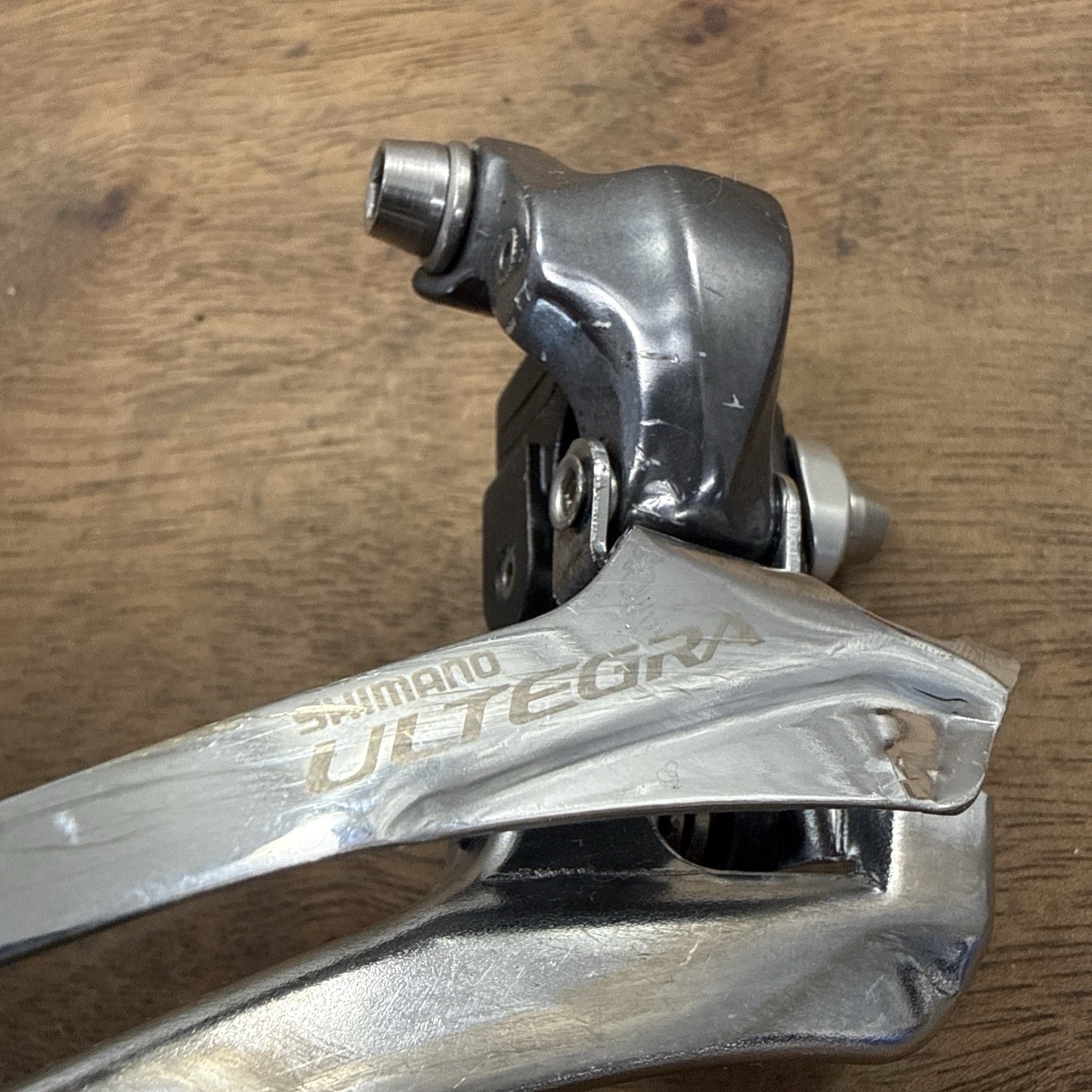 Shimano Ultegra FD-6700 Front Derailleur 2×10 Braze-on Bottom Pull Road Bike