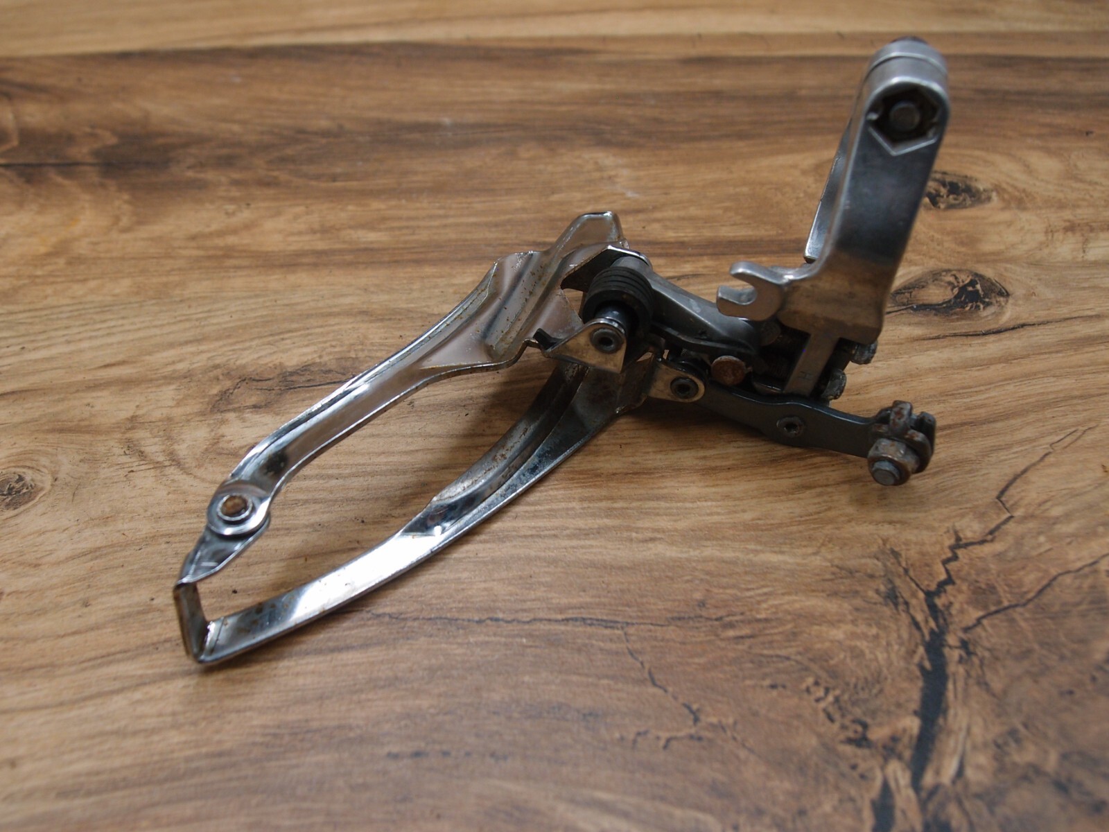 1980’s front derailleur Suntour Maeda VIA Japan 28.6 mm bottom pull