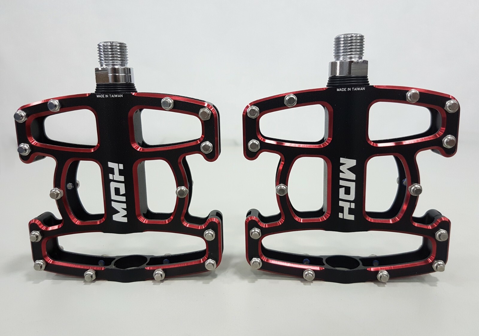 MDH Off-Road – MTB PXA01 375g 108x100x25.5mm Aluminum Bicycle Pedal Black Red