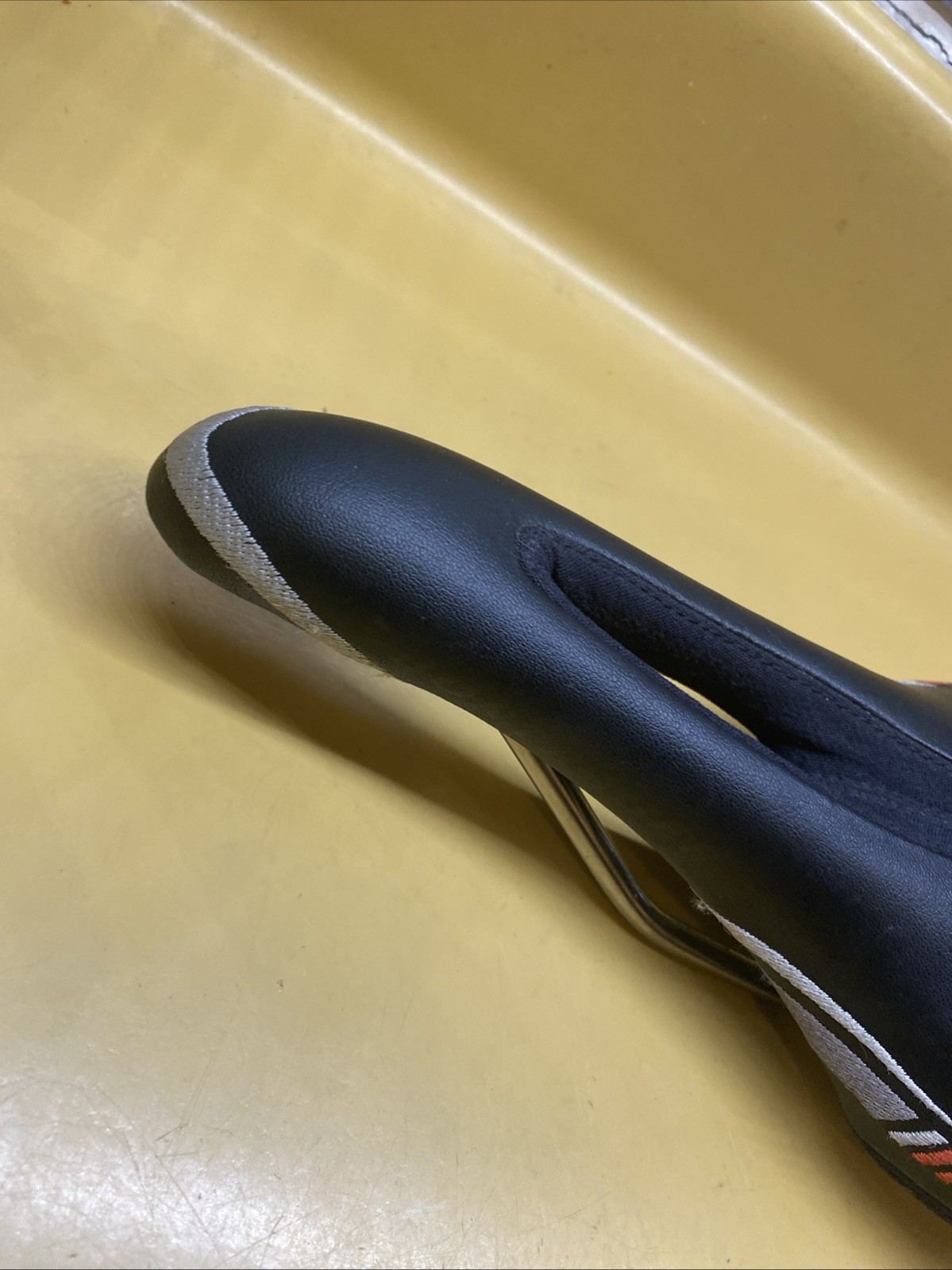 Black Bontrager 270mm x 130mm Titanium Rail Saddle