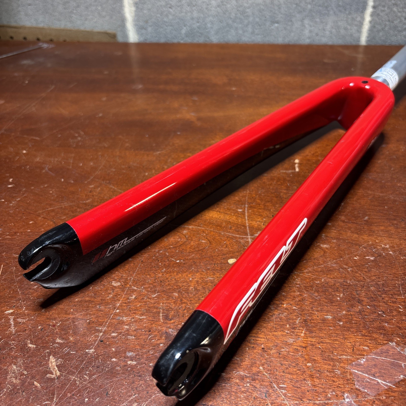 Felt High Modulus Carbon Fiber 3.3 Airfoil Fork Steerer tube 1 inch, long 296mm