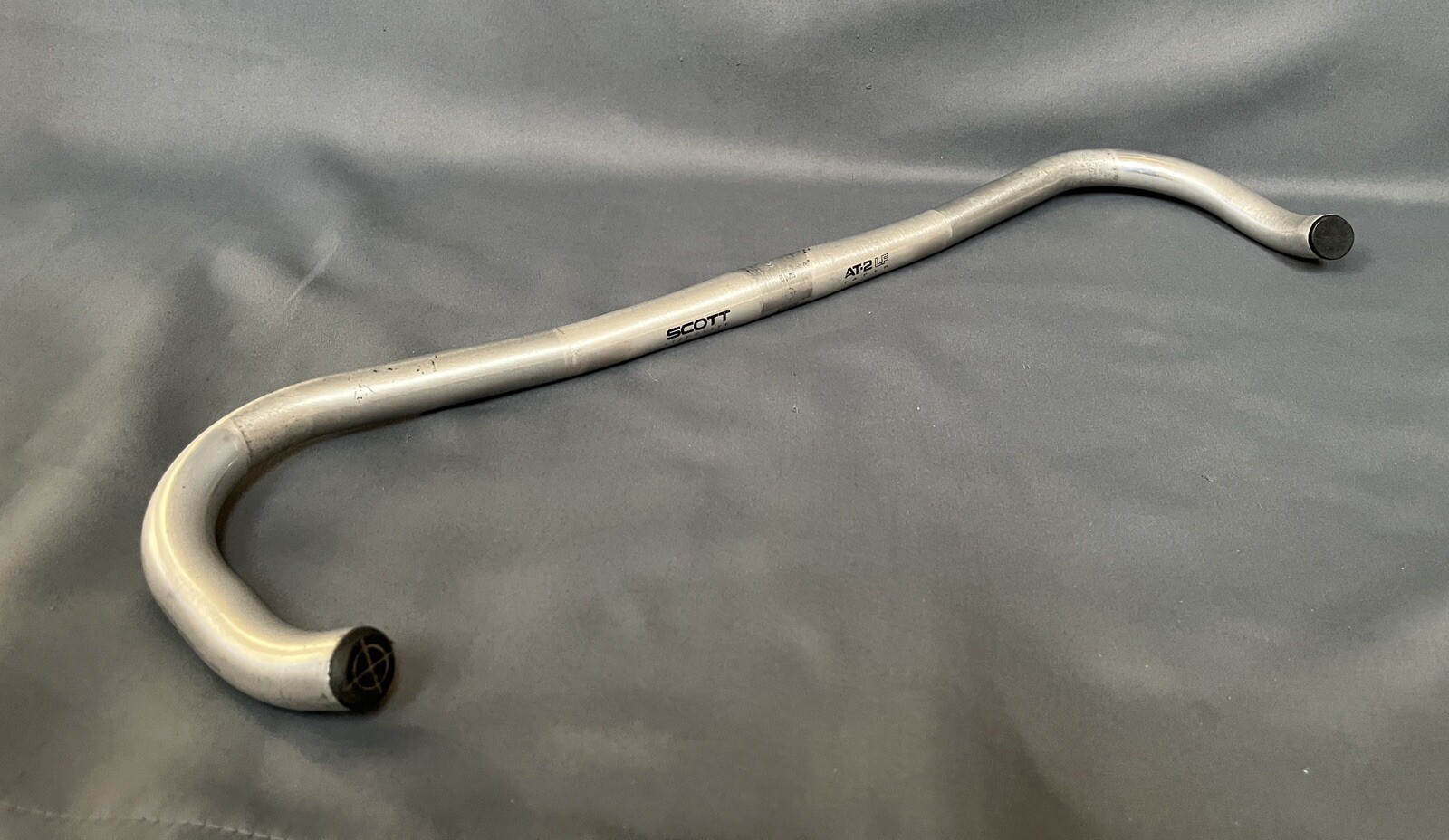 Scott AT-2 LF Taper LiteFlight Handlebar 540mm / 21.25″ 185g 25.4mm Clamp