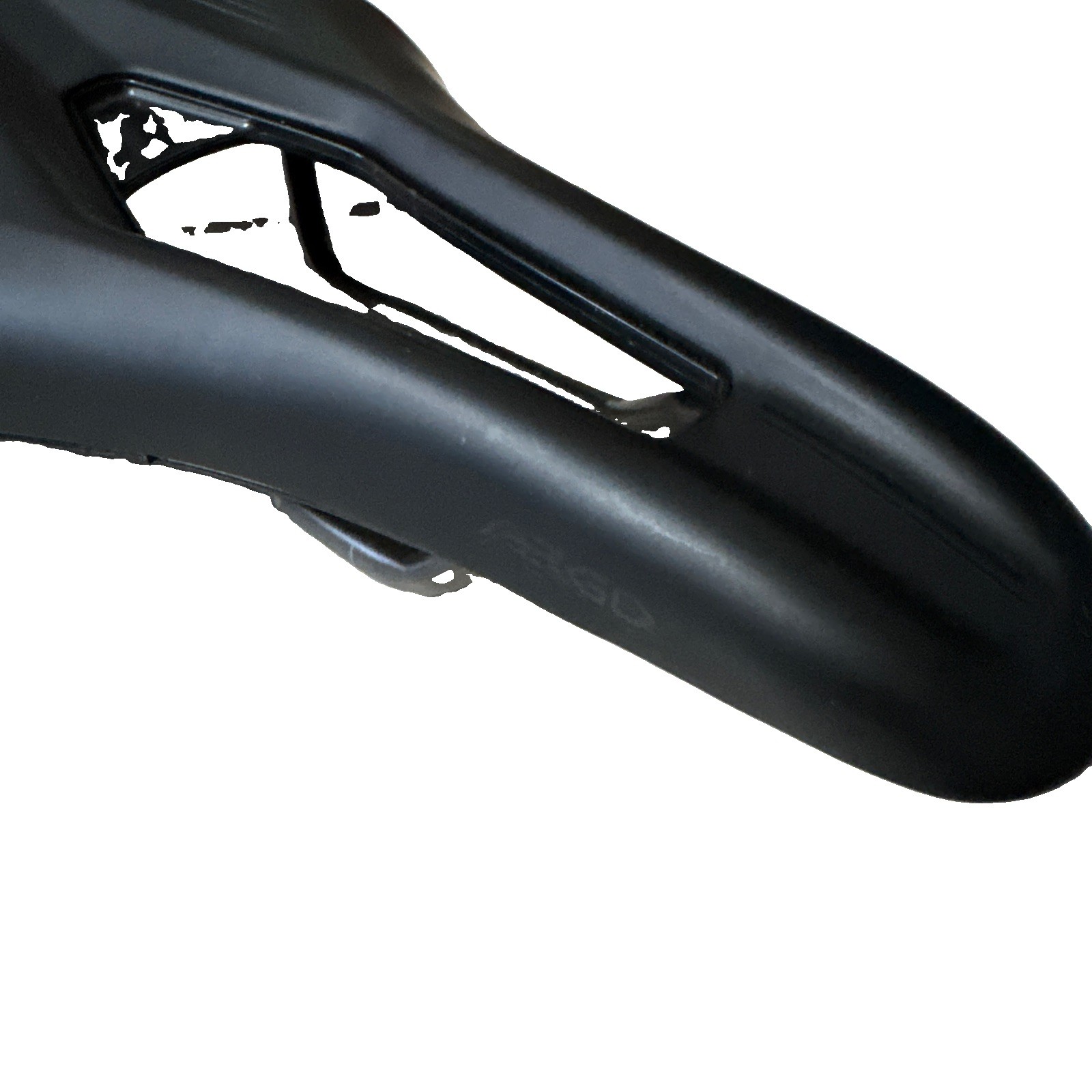 Fizik Argo Vento R1 140mm Saddle – Black NWOT