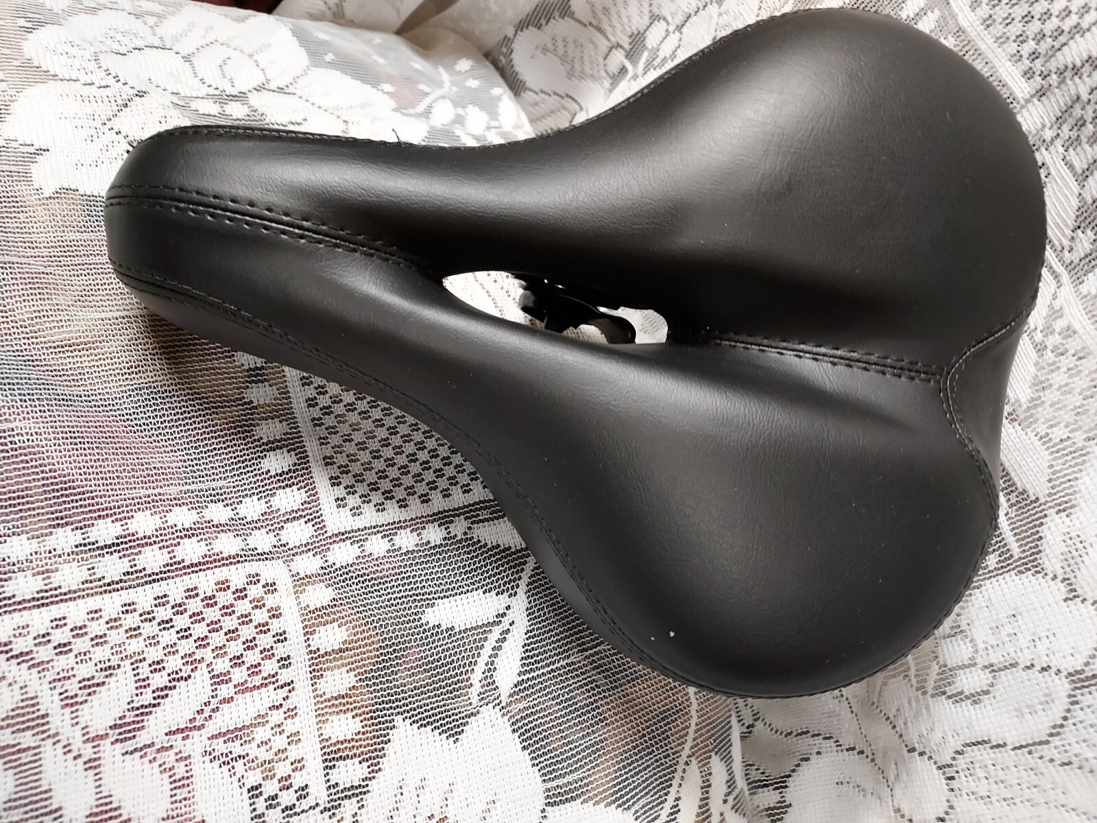Extra Wide Big Bum Bike Bicycle Cycling Pad Saddle Seat Soft Comfort Waterproof