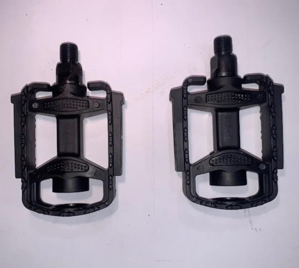 Kids Bike Pedals Replacement 1/2 inch with Reflector