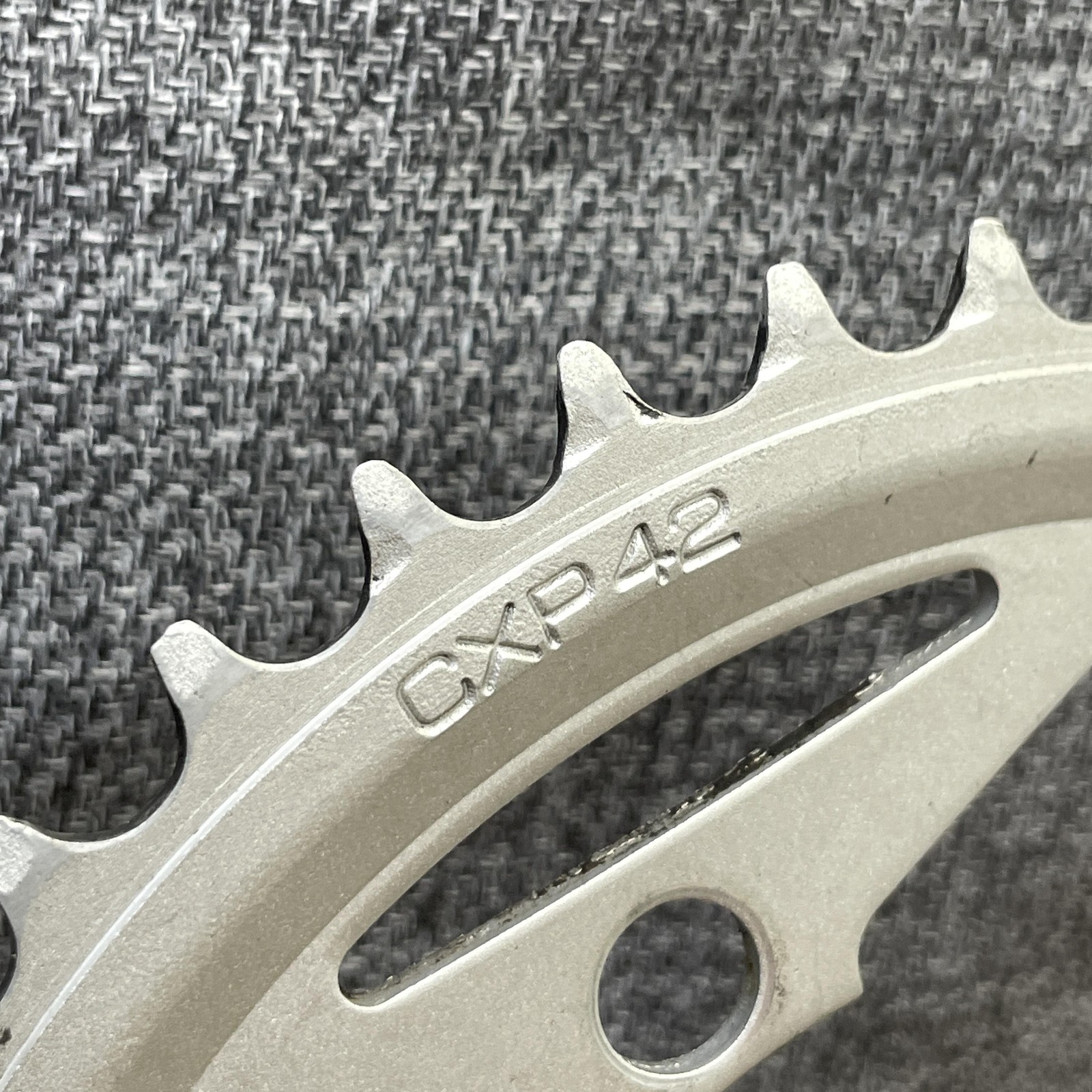 Sugino 42T Chainring 104 BCD 4-Arm Silver Aluminum MTB Middle CXP42 42 Tooth