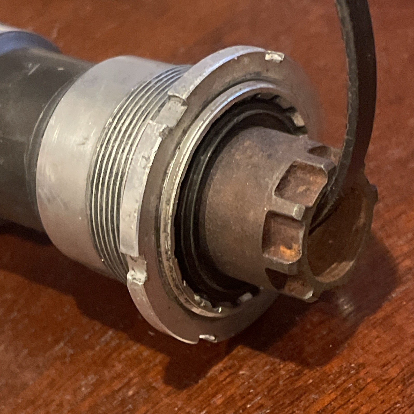 Shimano Dura Ace BB-7700 Bottom Bracket BSC English 109.5