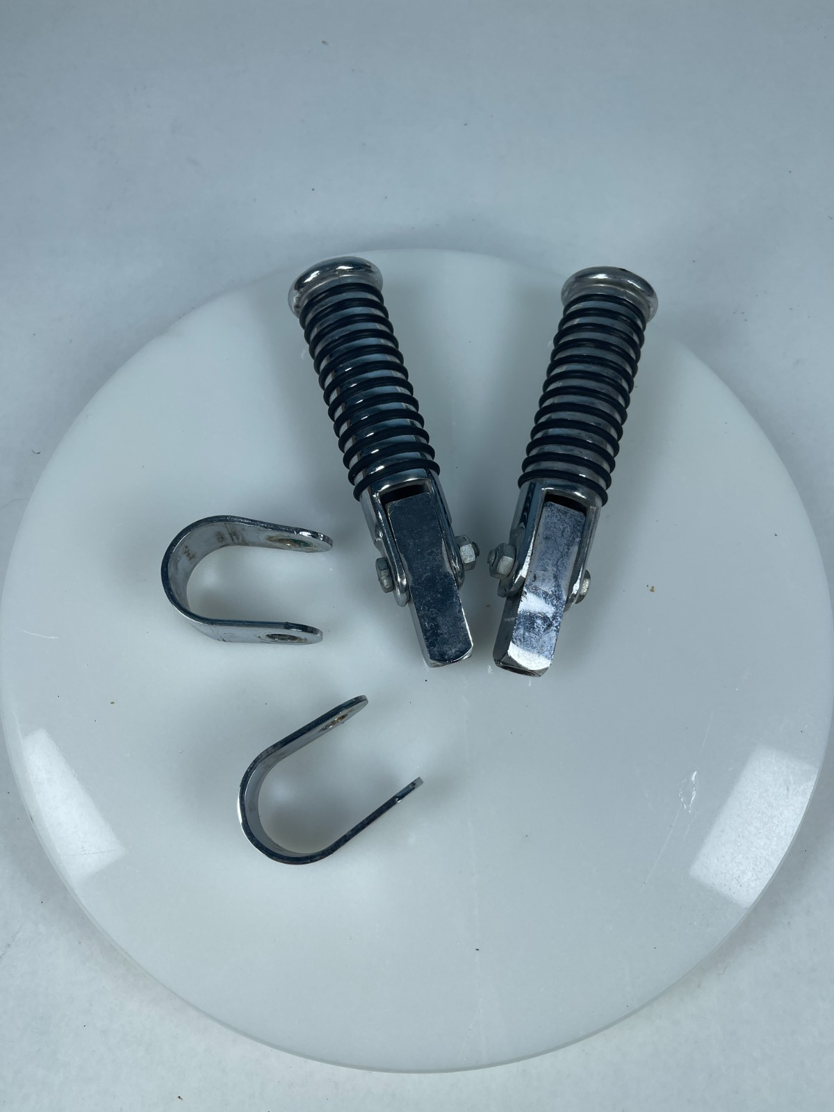 Chrome Motorcycle Foot Pegs w/ Mounting Clamps Universal Highway Peg Set