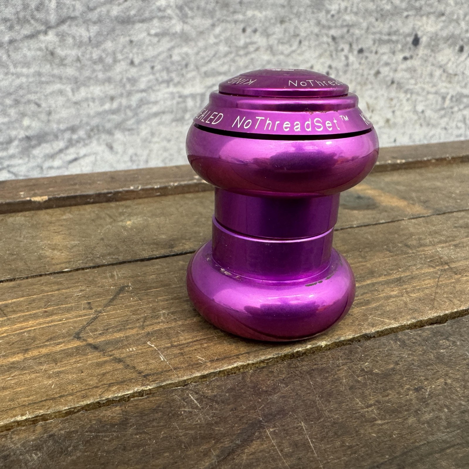 Chris King 1 in Threadless Headset NoThreadSet Purple 1in MTB No Logo Cups 1″