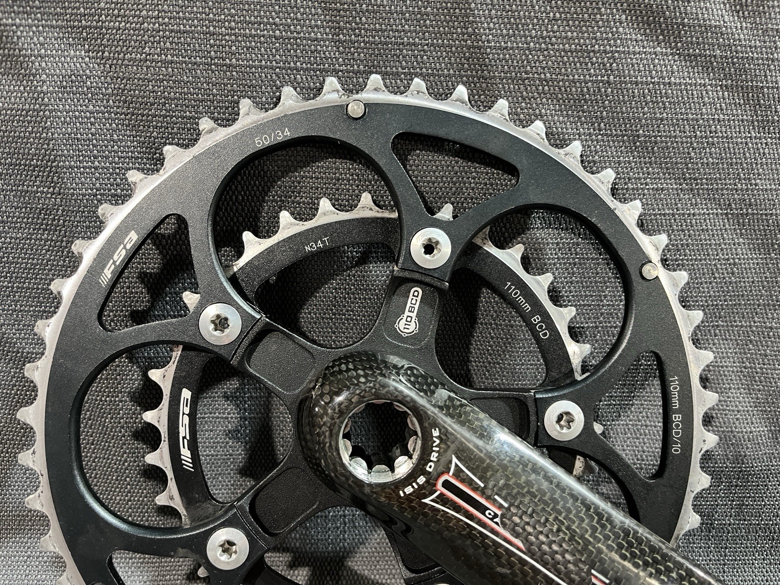 FSA Carbon Pro Compact Crankset 172.5mm 50/34T 5-Bolt 110BCD ISIS Road Bike