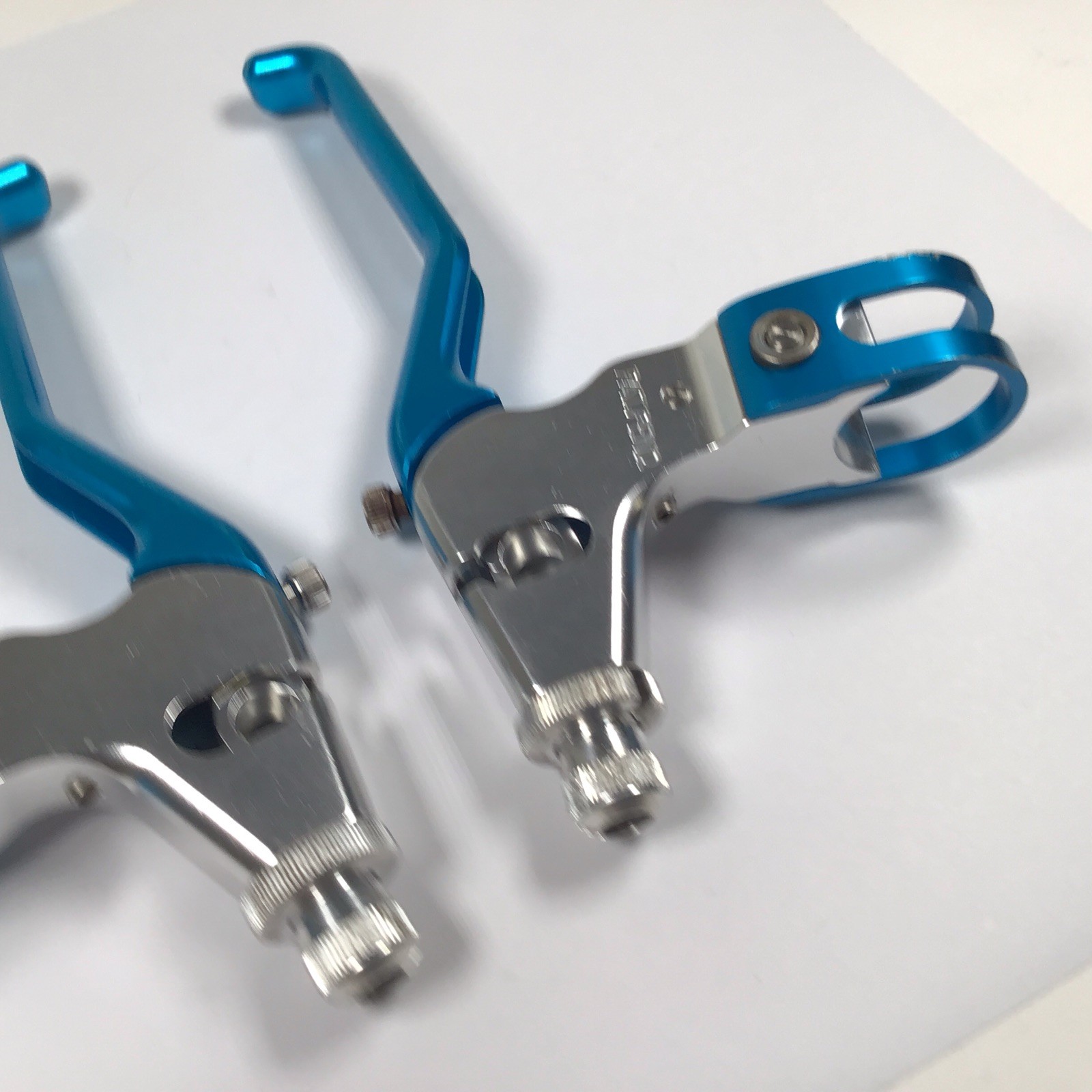 Avid Speed Dial Ultimate Cantilever Brake Lever Set Turquoise Blue Vintage MTB