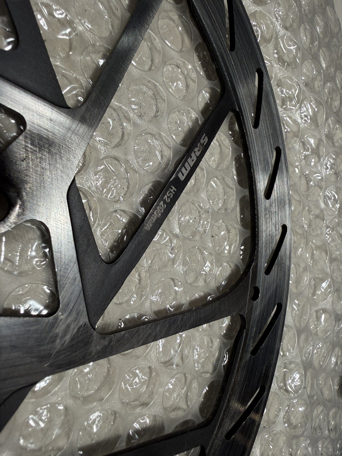 SRAM Code RSC Right Rear Brake & HS2 200mm Rotor, 1525mm usable Hose