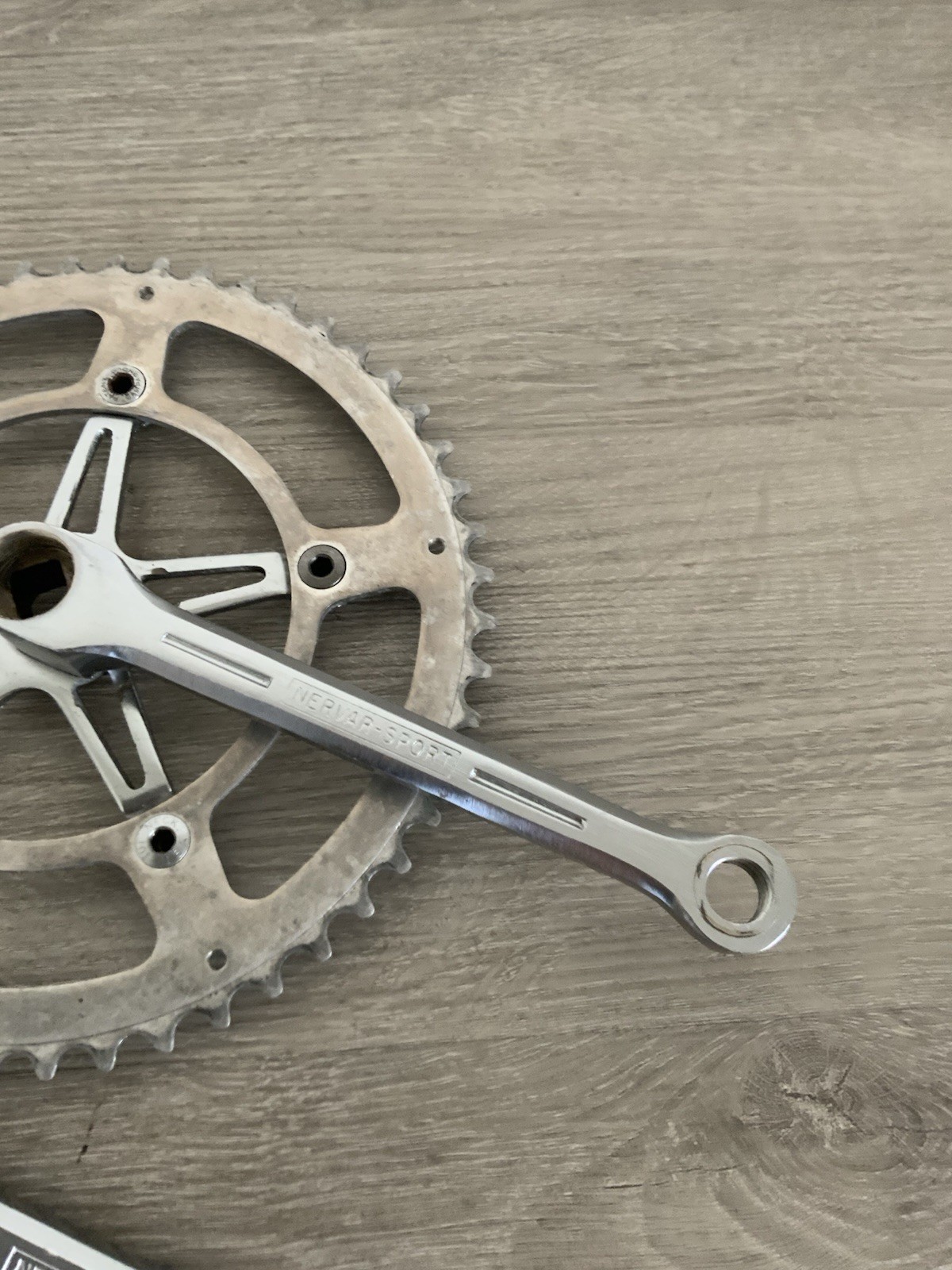 NERVAR SPORT CRANKSET SINGLE 52 CM ROOM FOR A DOUBLE 128 BCD SQUARE TAPER 9/16