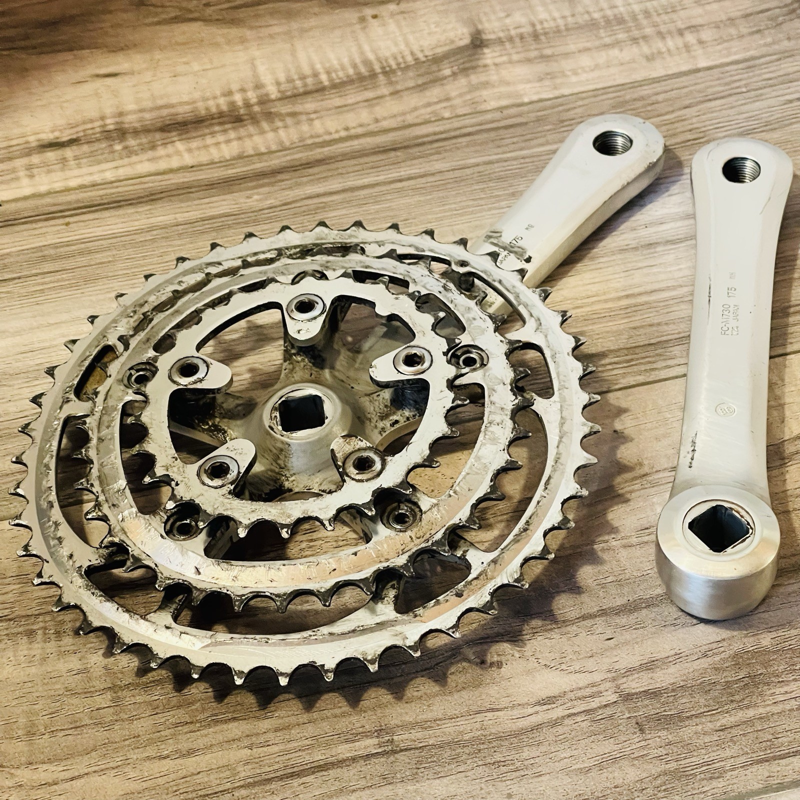 Shimano Deore XT FC-M730 175 Biopace Square Taper Crankset  26 / 36 / 46