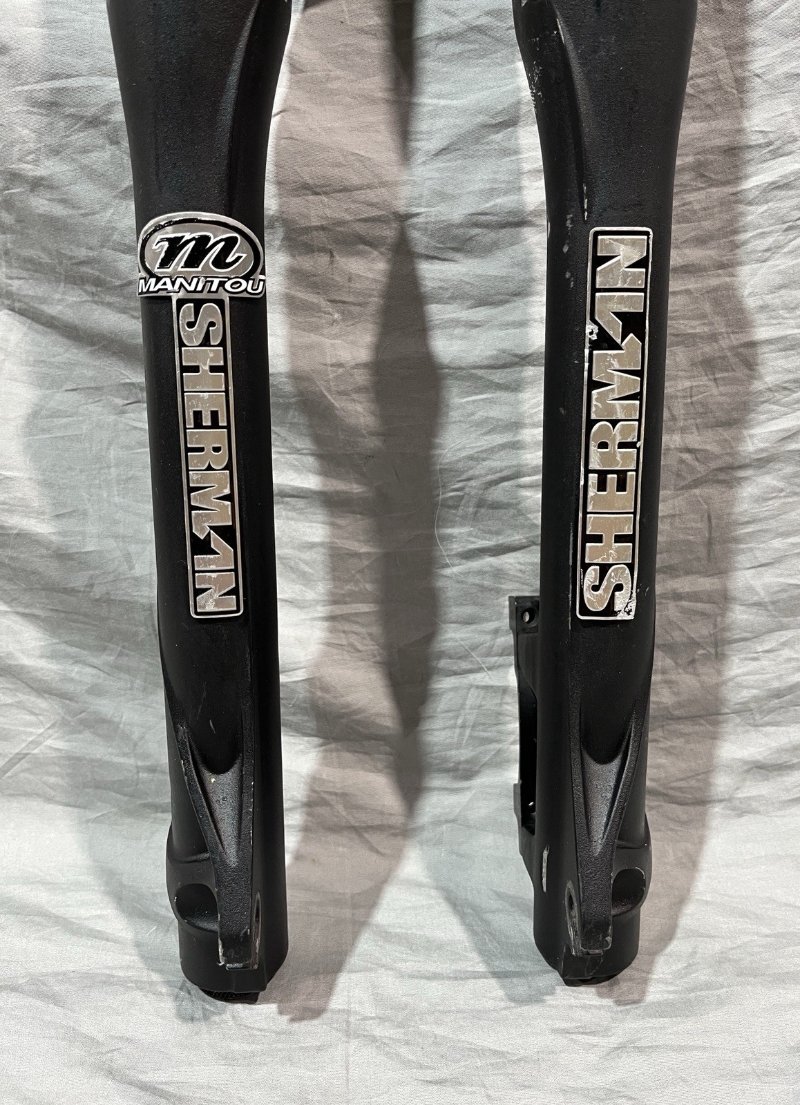 Manitou Sherman Fork 26″ 150mm Travel 100 x 9mm QR Disc 1 1/2″ x 8 3/16″ Black