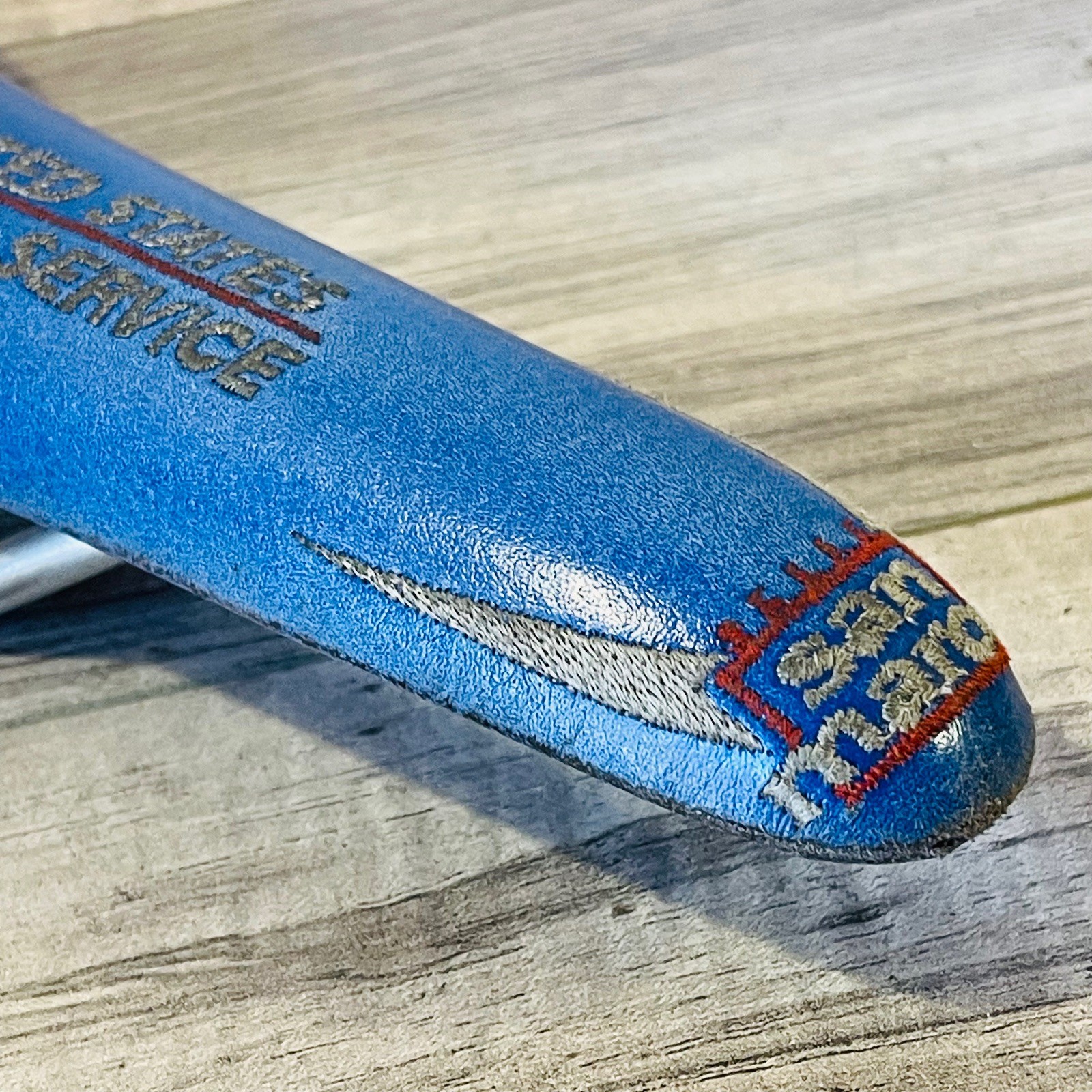 USPS Trek Selle San Marco ASPide Titanium Rail Saddle Embroidered Blue Leather