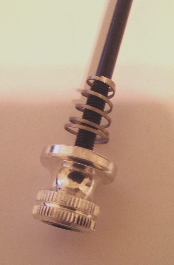 Sun Race REAR ALLOY / STEEL Quick Release axle SKEWER nos