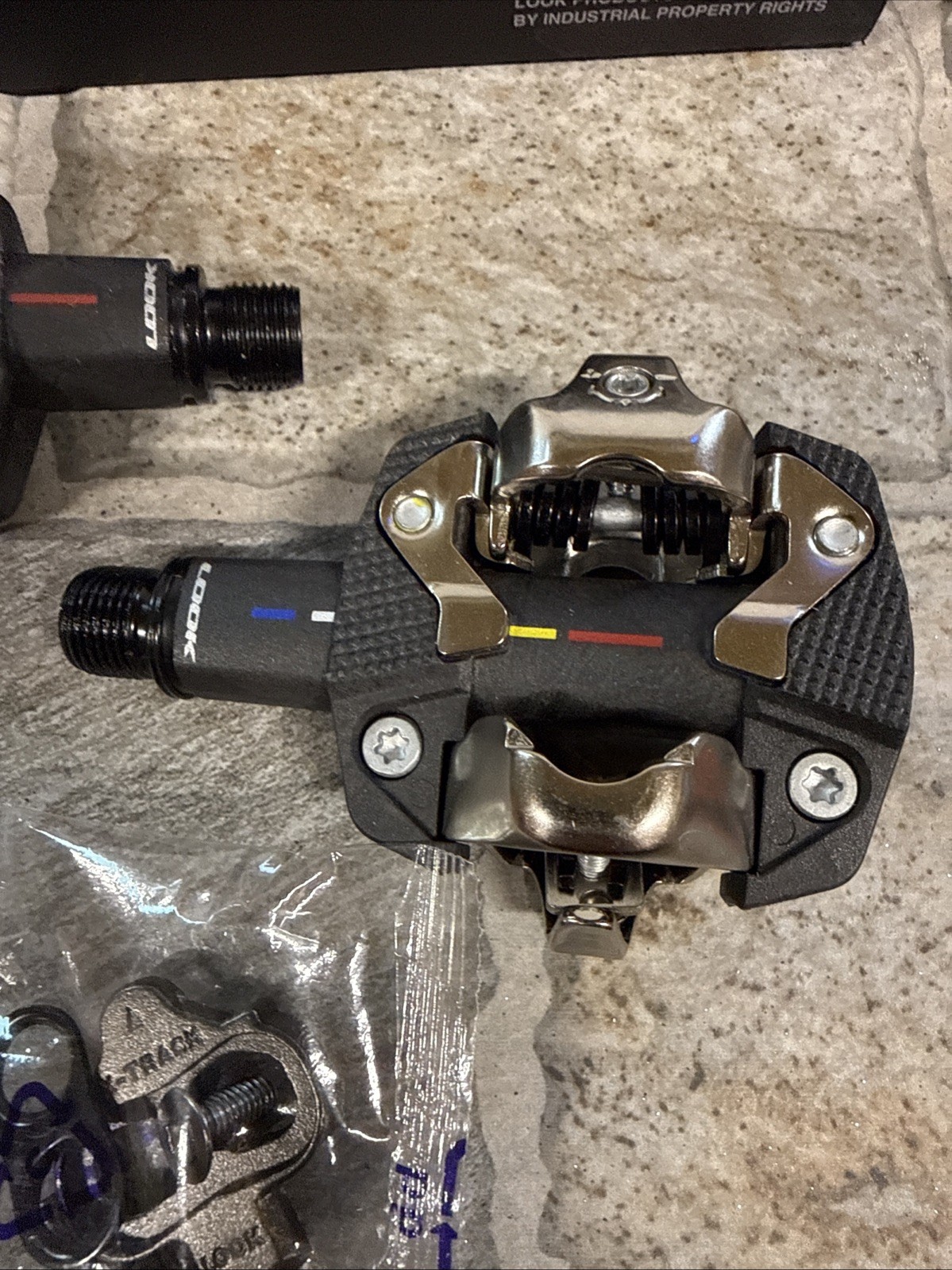 Look X-track Race Carbon Mtb Clipless Pedals And Cleats NIB (NW)