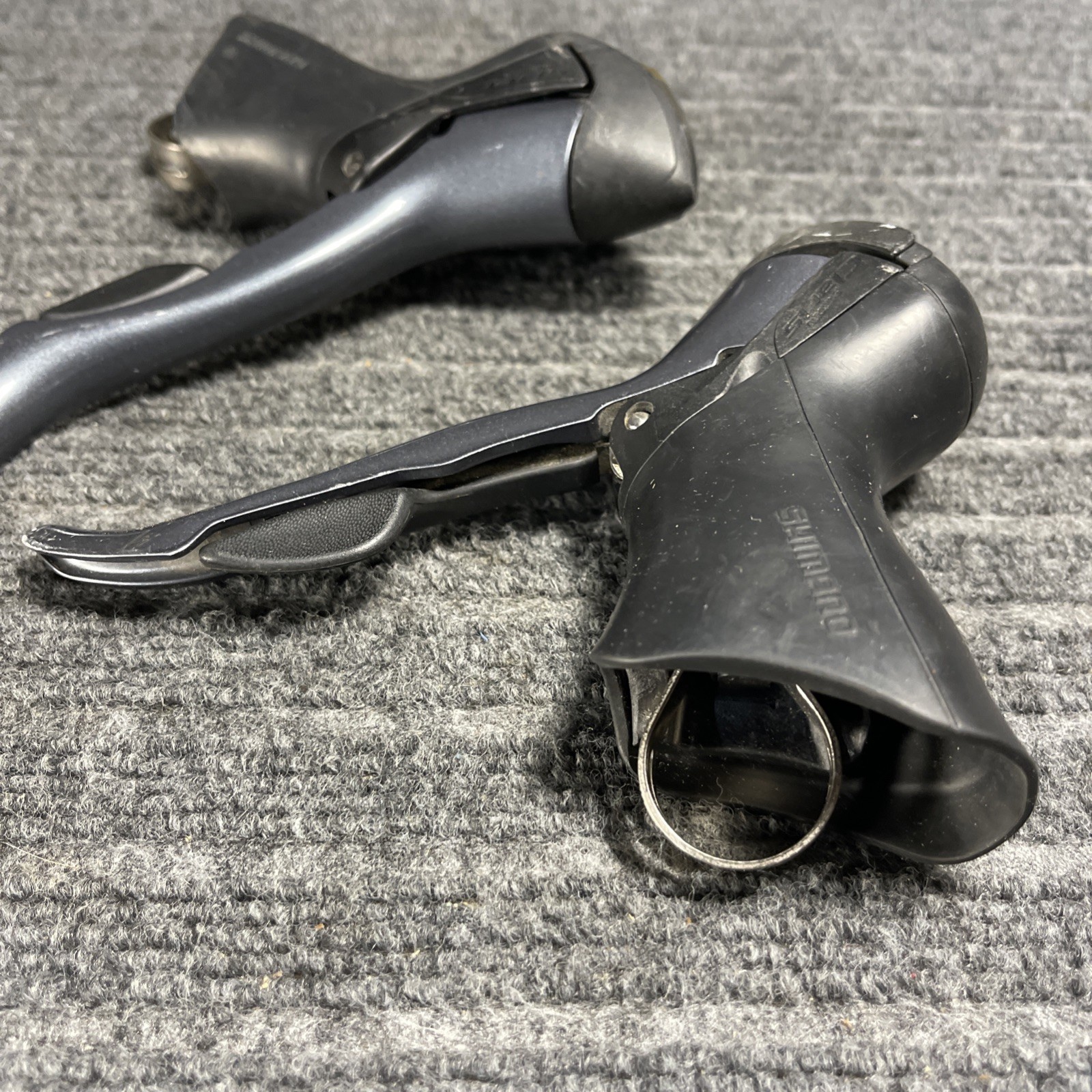 Shimano Claris ST-2400 Shifter Brake Levers 2×8 Left/Right STI Japan Road Bike