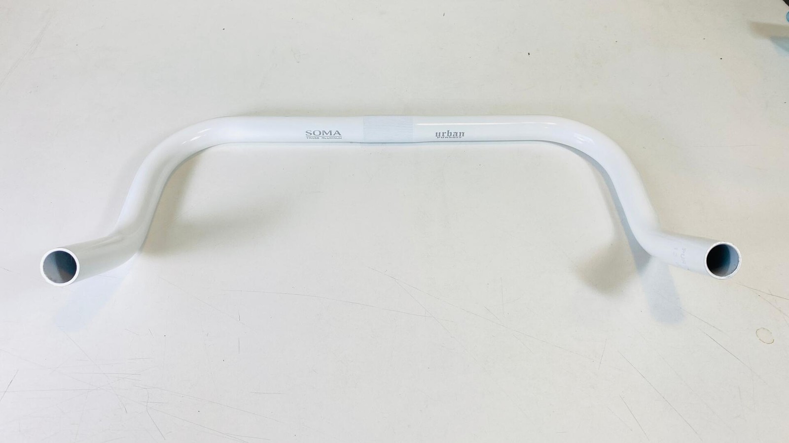 NOS Soma Urban Pursuit Bullhorn Handlebars 40cm x 25.4mm – White Powder Coat