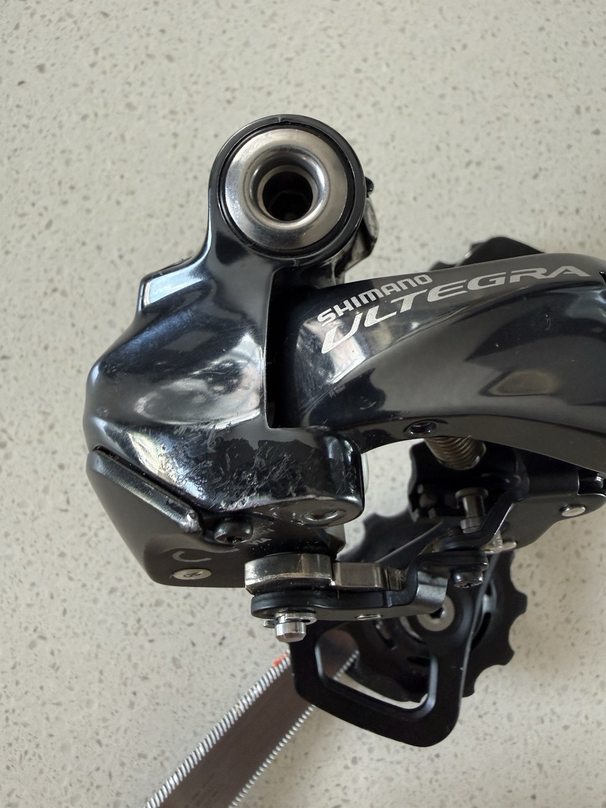 Shimano Ultegra RD-6870-SS Short Cage Di2 Rear Derailleur