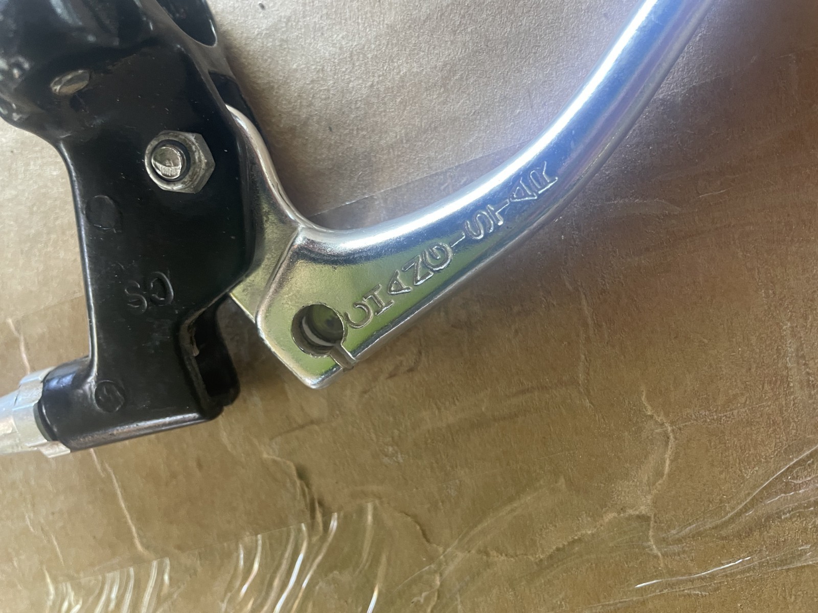 Chang Star Vintage Two-Tone 4 Finger Brake Levers Ø22.2 Caliper/Cantilever