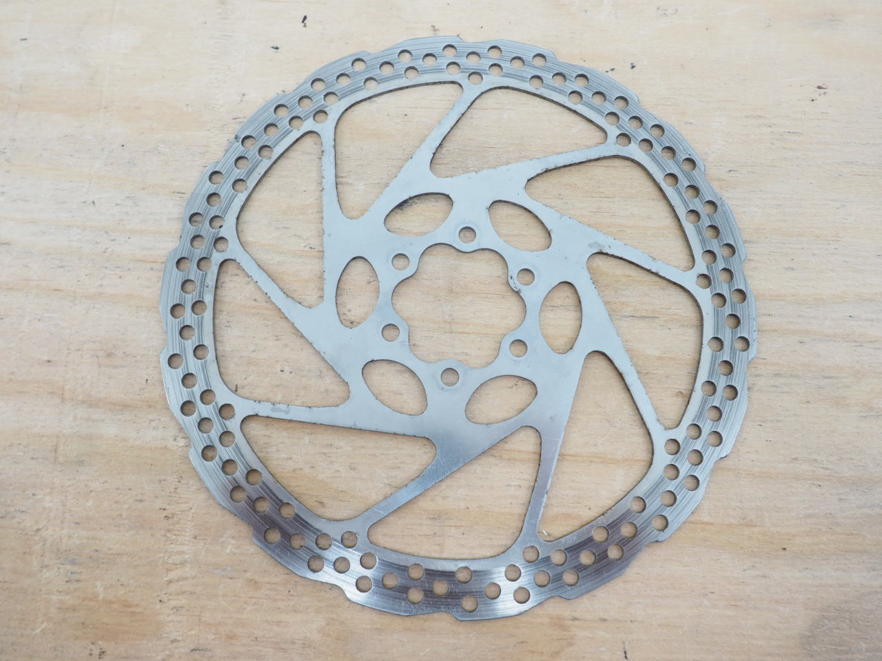 Shimano SM-RT56-M 180mm 6-Bolt Disc Brake Rotor 1.6mm Thickness