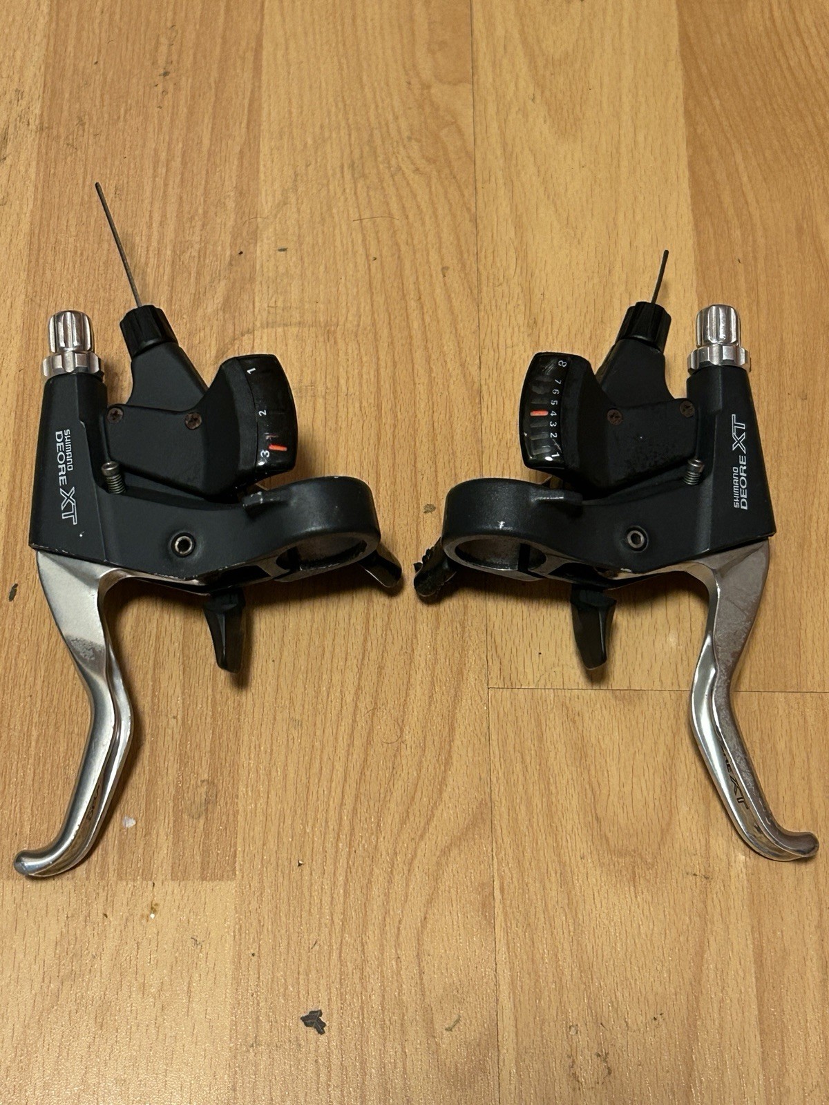 Vintage Shimano Deore XT ST-M739 Shifters Brake Levers Combo 3 x 8 Set 90s MTB