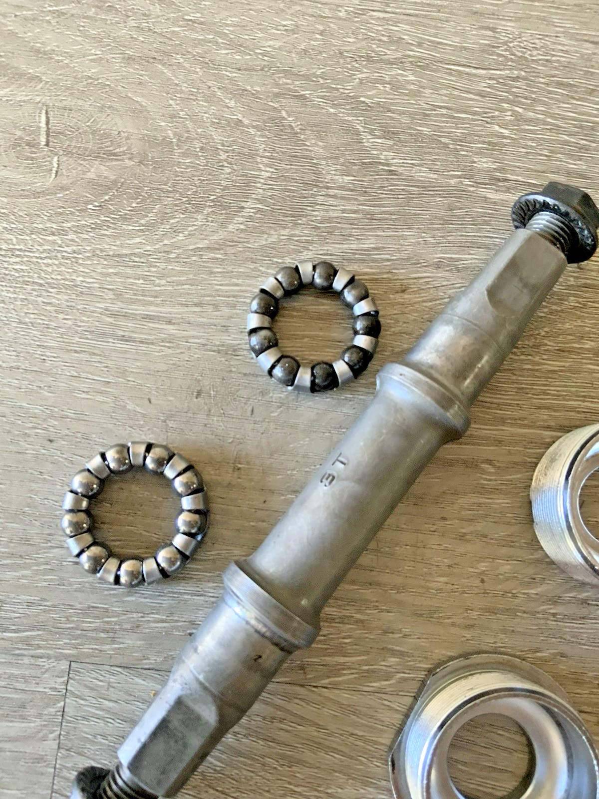 FUJI BOTTOM BRACKET BRITISH THREADED 68-125 MM