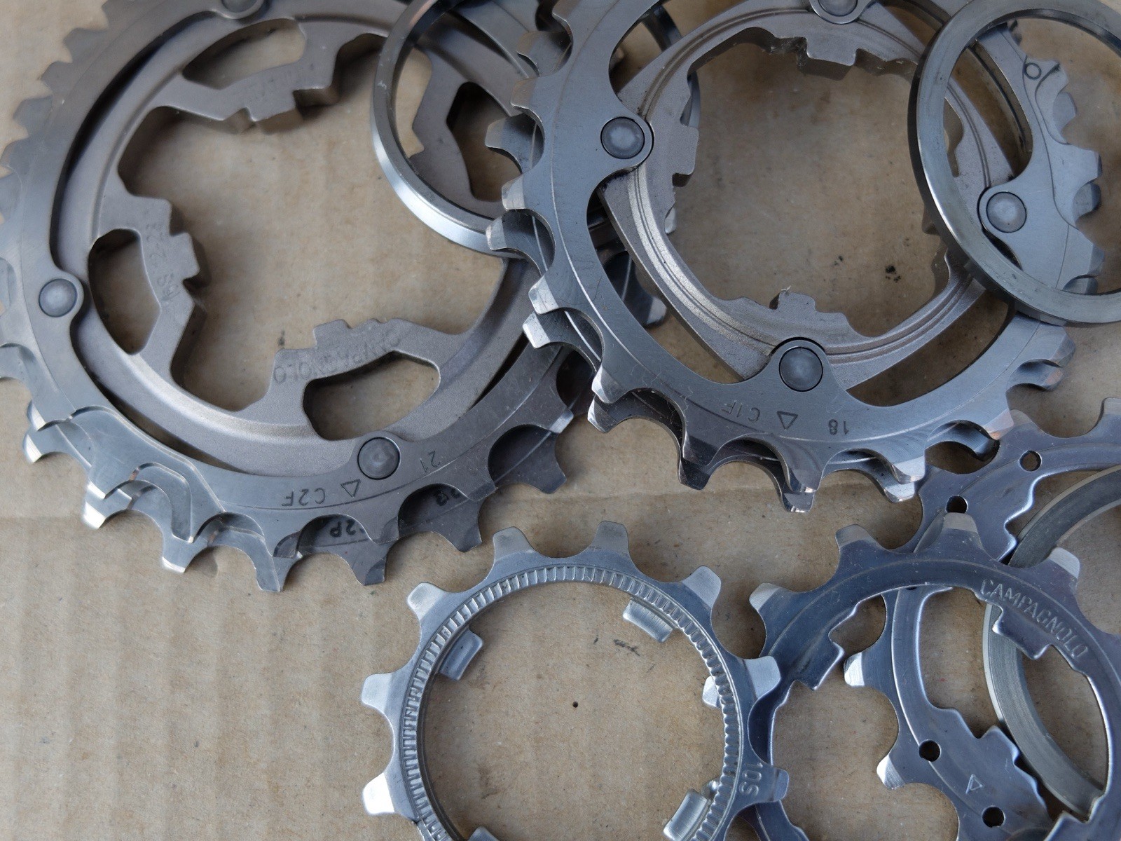 Campagnolo Record 10sp Cassette Ultradrive 12-23TH (Mint Condition)