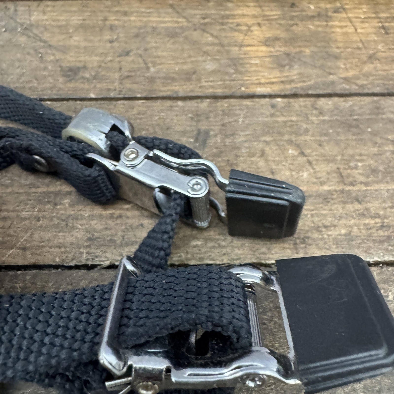Vintage Avenir Bicycle Toe Clip Pedal Straps Pair Black Nylon Cam Cycling 90s