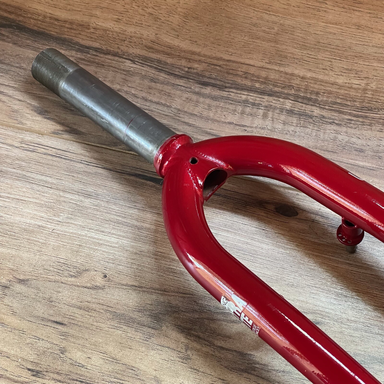 NOS Tange Ultra Lite MTB Prestige 1 1/8 Threaded 26 390 AtoC 138mm 776g Red