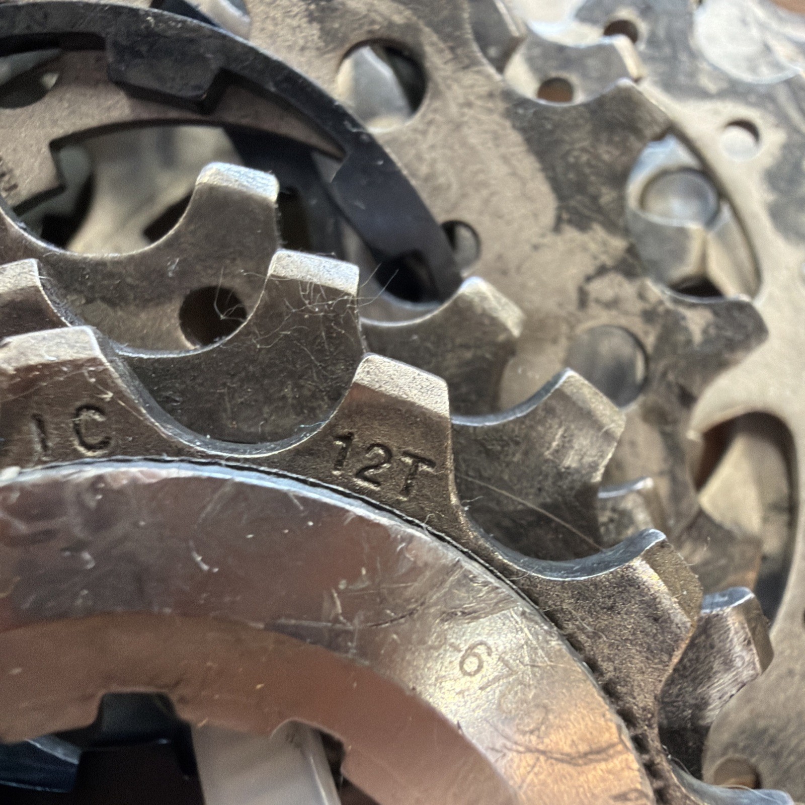 Shimano Ultegra CS-6700 10 Speed Cassette – ICS670010128 12/25