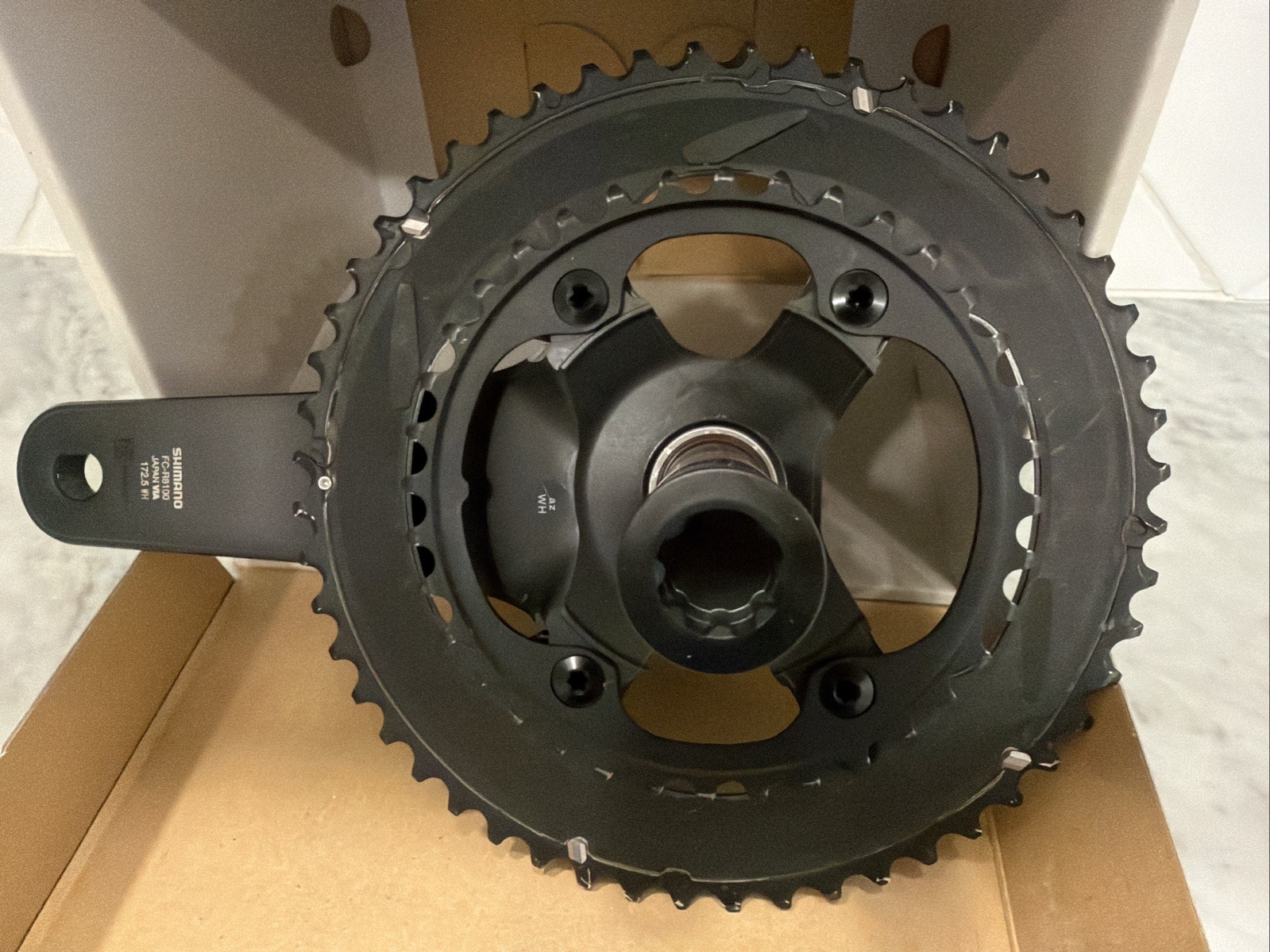 Shimano Ultegra FC-R8100 Crankset 12 Speed 172.5 mm length