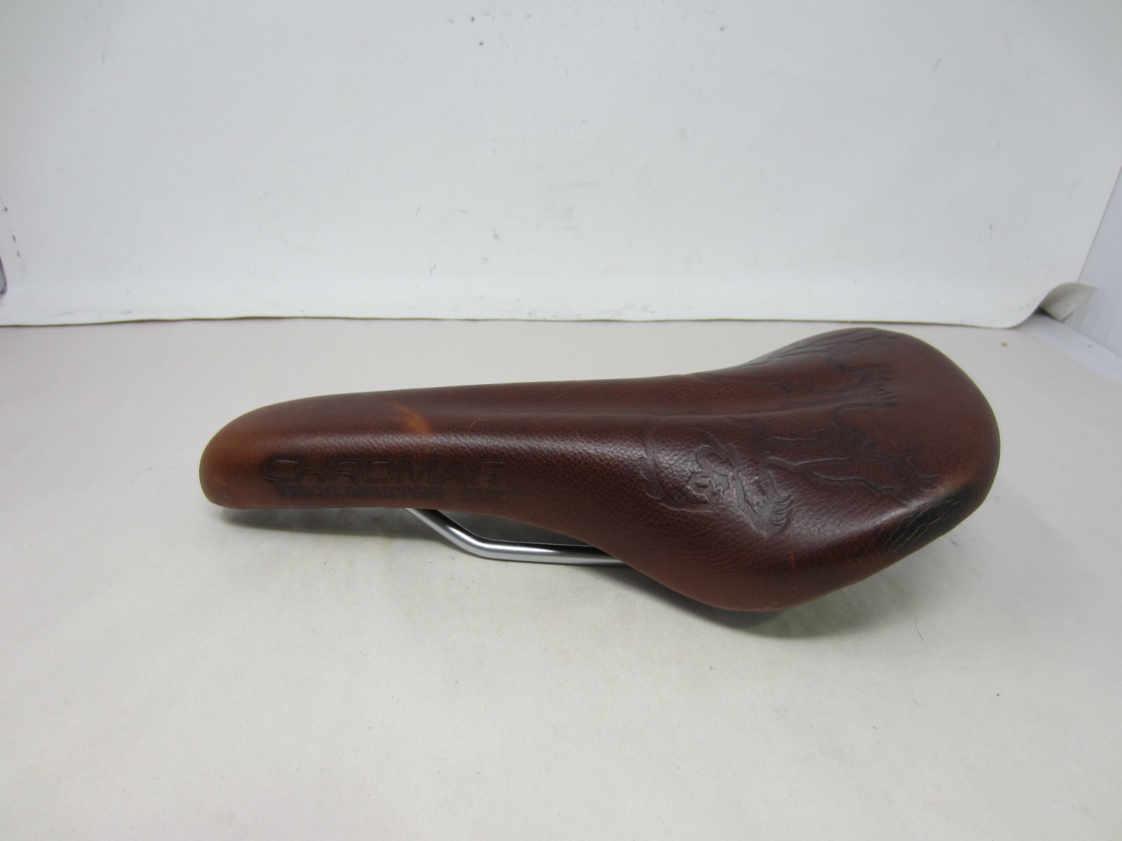 Chromag 140mm Wide Trailmaster LTD Brown Leather Saddle W/ CrMo Rails 360g