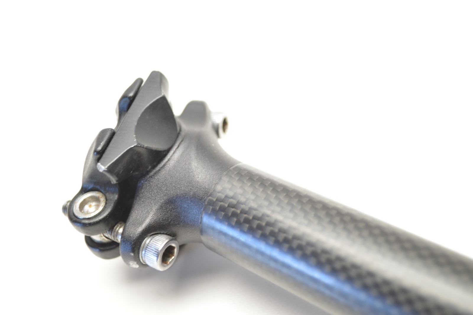 PROMAX CARBON 27.2 MM DOUBLE BOLT BICYCLE ‘0’ MM OFF-SET SEAT POST 360 MM