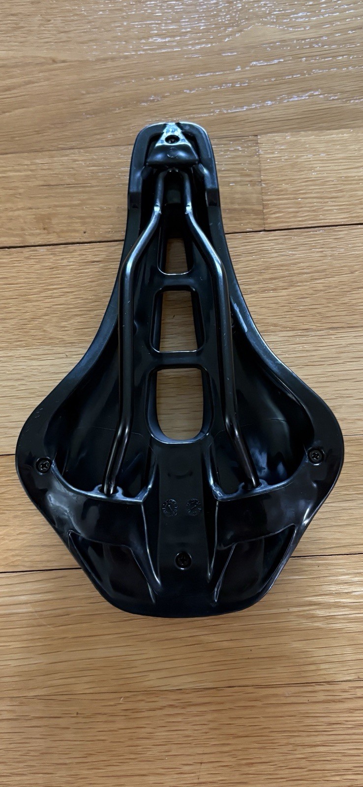 Universal Road Mountain Bike Synthetic Alloy Black Bicycle Saddle