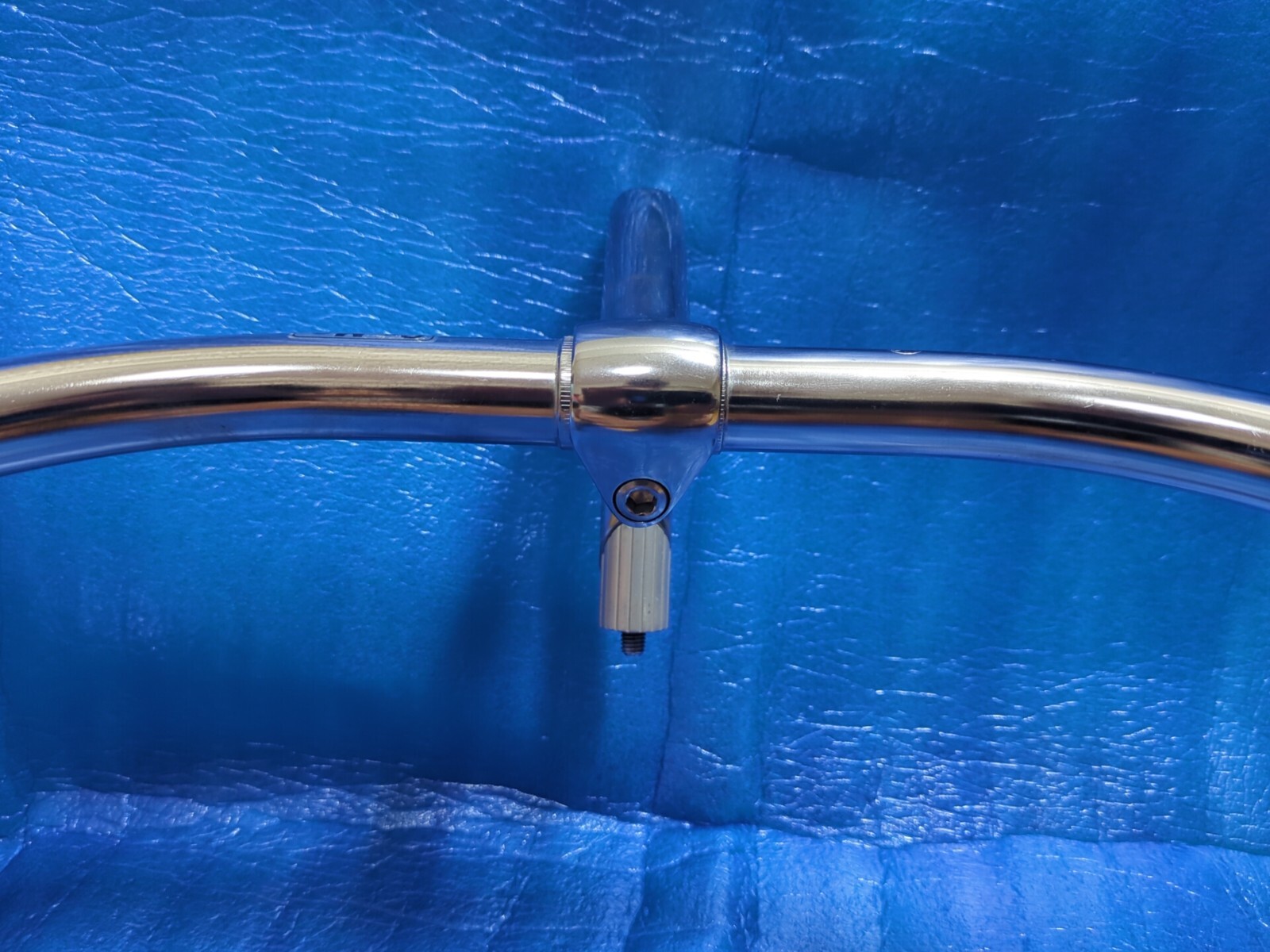 Nitto B127 CrMo 370mm NJS Handlebar + Nitto Jaguar 110mm 58 Degree Steel Stem