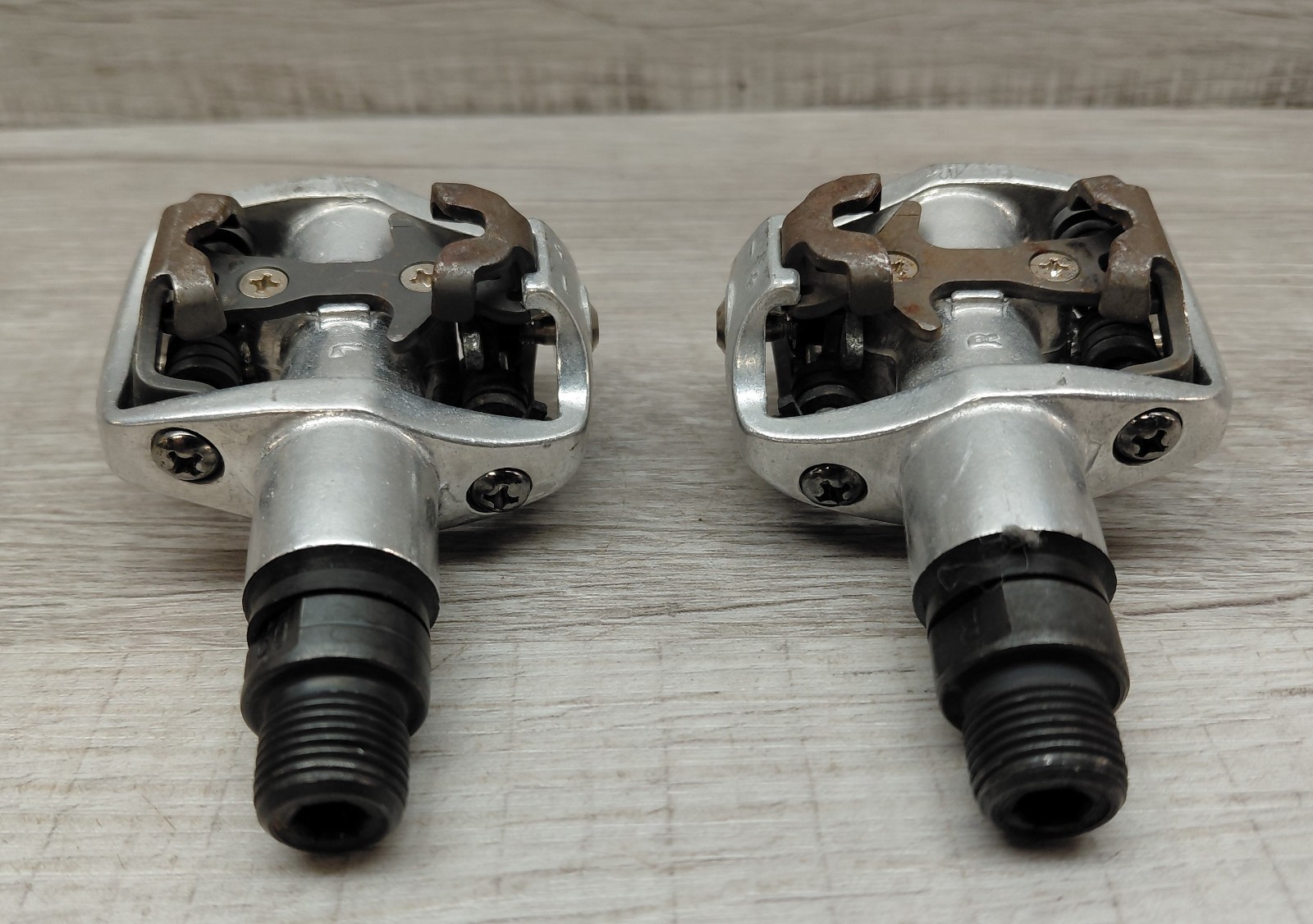 Vintage Wellgo WPD-823 Dual-Sided PD Compatible Clipless Pedal Set 9/16″