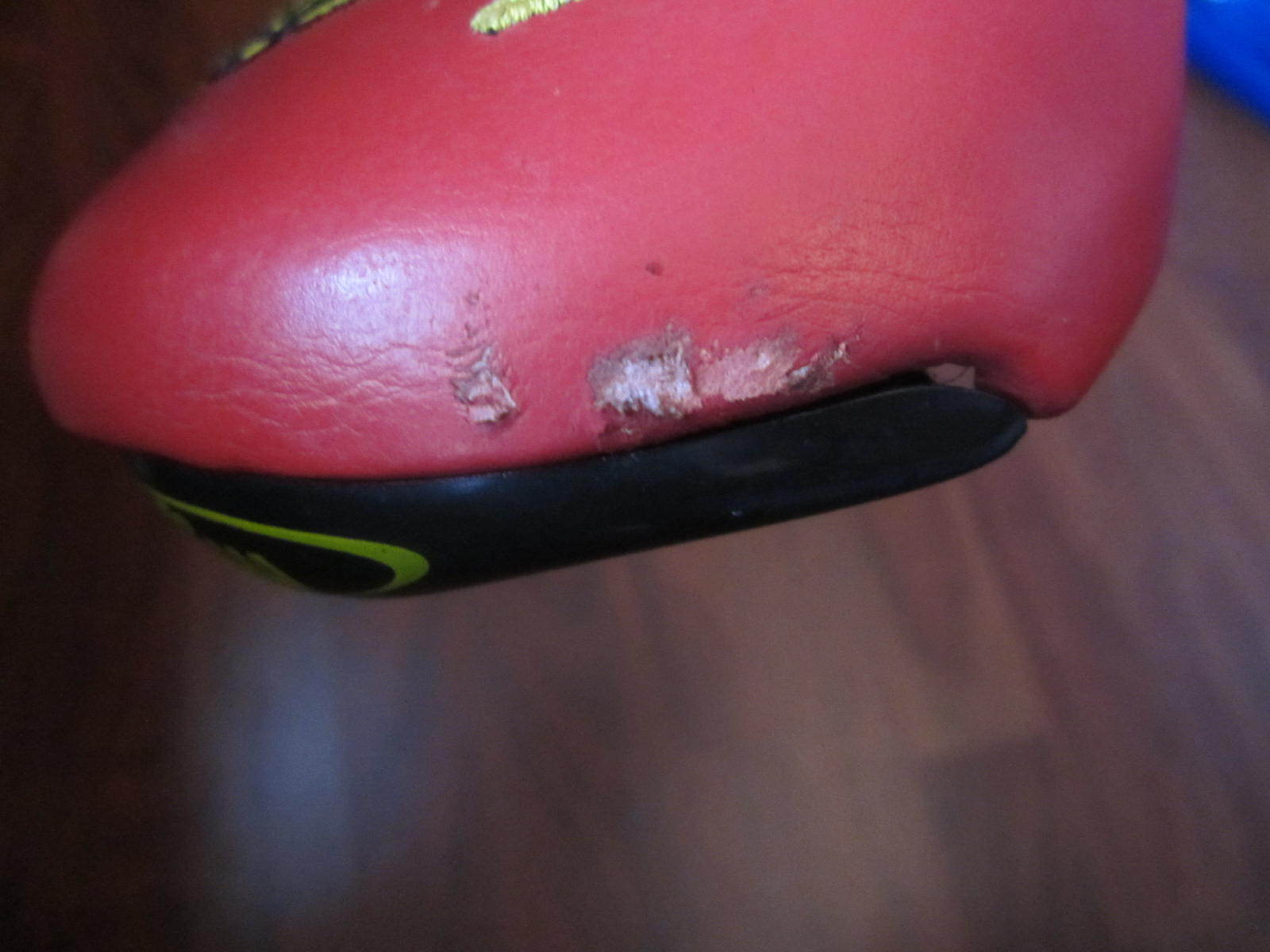 SELLE ITALIA TURBO MATIC 3 MANGANESE RAIL JAN ULLRICH SIGNATURE SADDLE RED YELLO