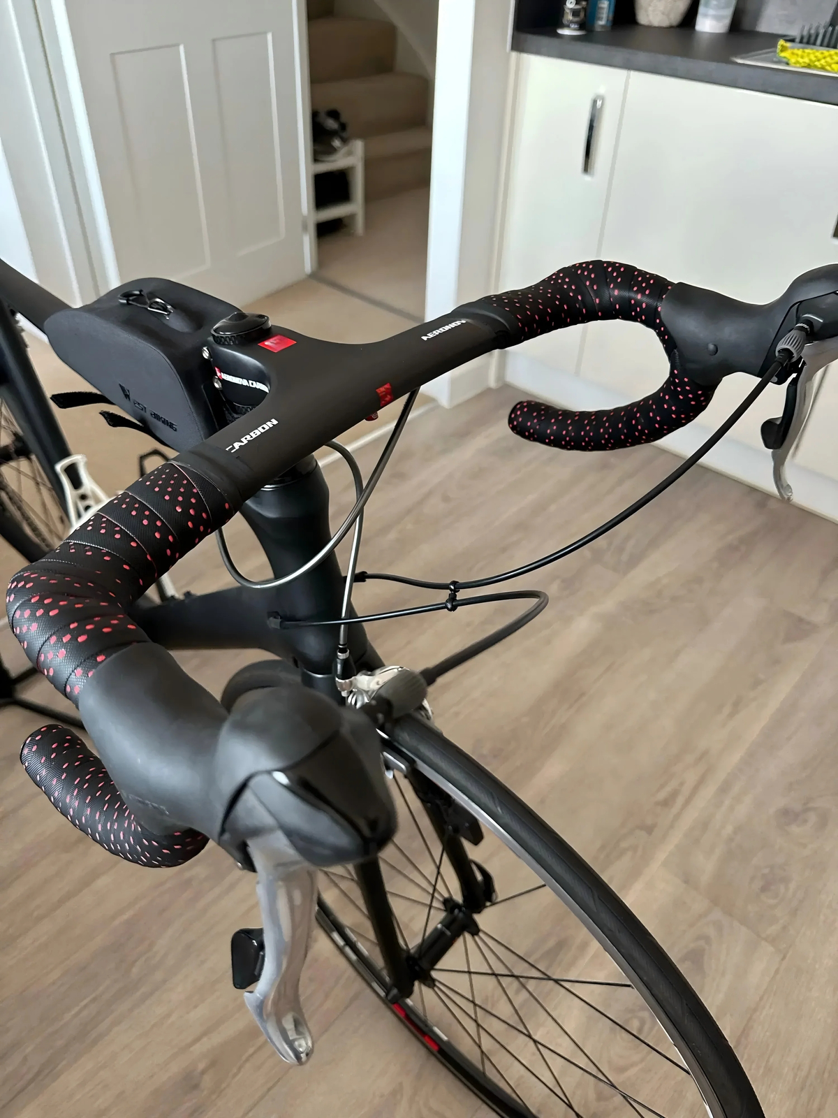 Carbon Road Bike Integrated Handlebar Stem 28.6mm Internal Routing Handlebar