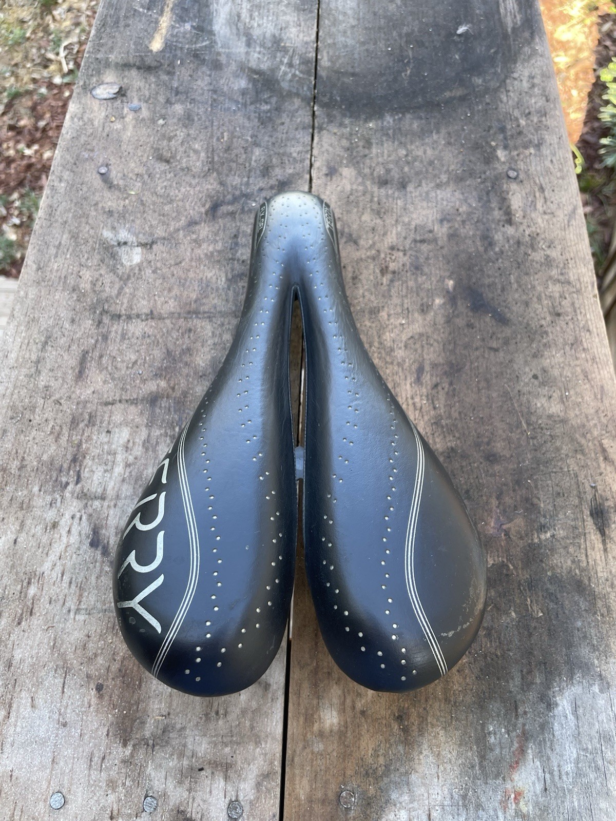 Terry Women’s FLX Gel Bike Saddle – Comfortable Flexible Center Cutaway Seat