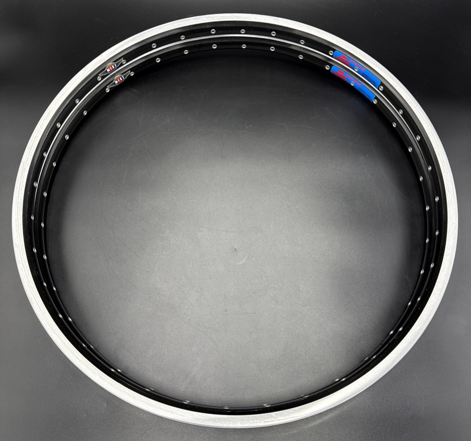 PAIR of Nisi ZIGGURAT 26″ Black 36-Hole Clincher Mountain Bike Rims Classic MTB