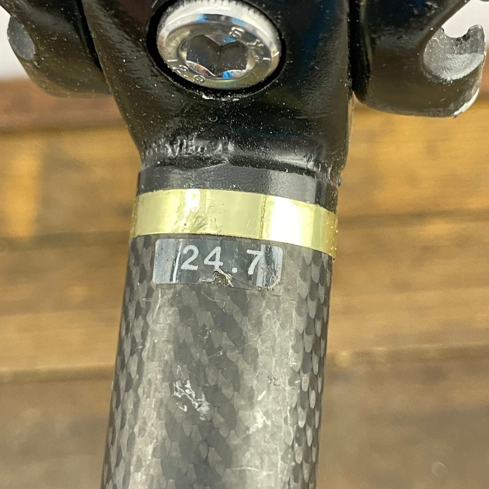 Vintage Sugino Carbon Fiber Seatpost 24.7 mm 285 mm MTB Road 24.7 mm Grooved